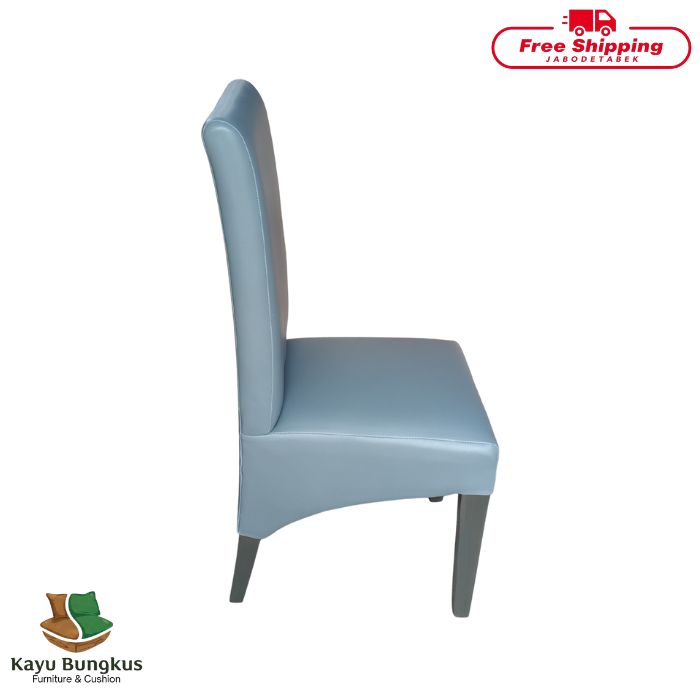 Kursi Makan Kayu Bungkus Lengkung