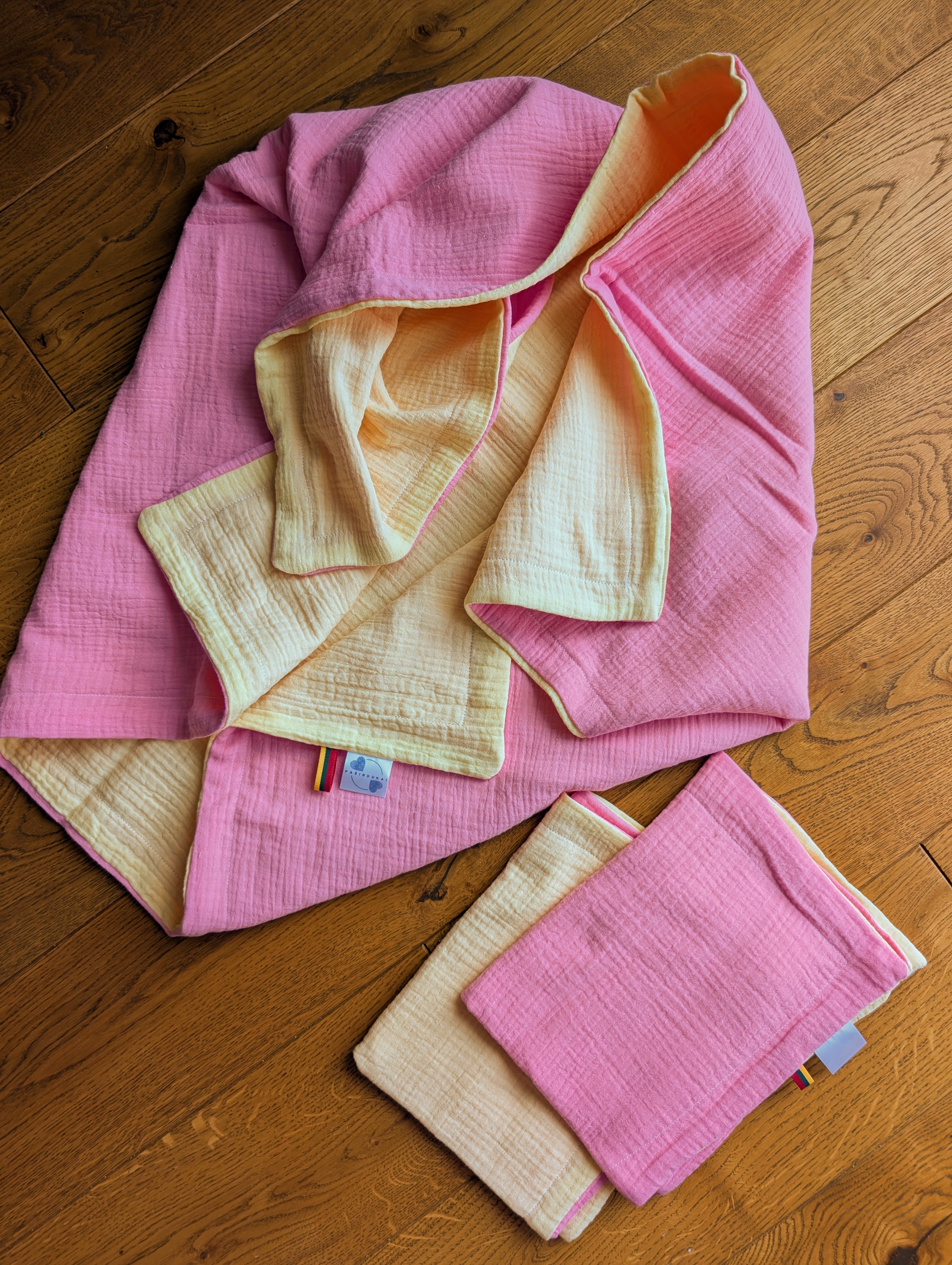 Muslino rinkinys Rožinis-gelsvas - Milkshake