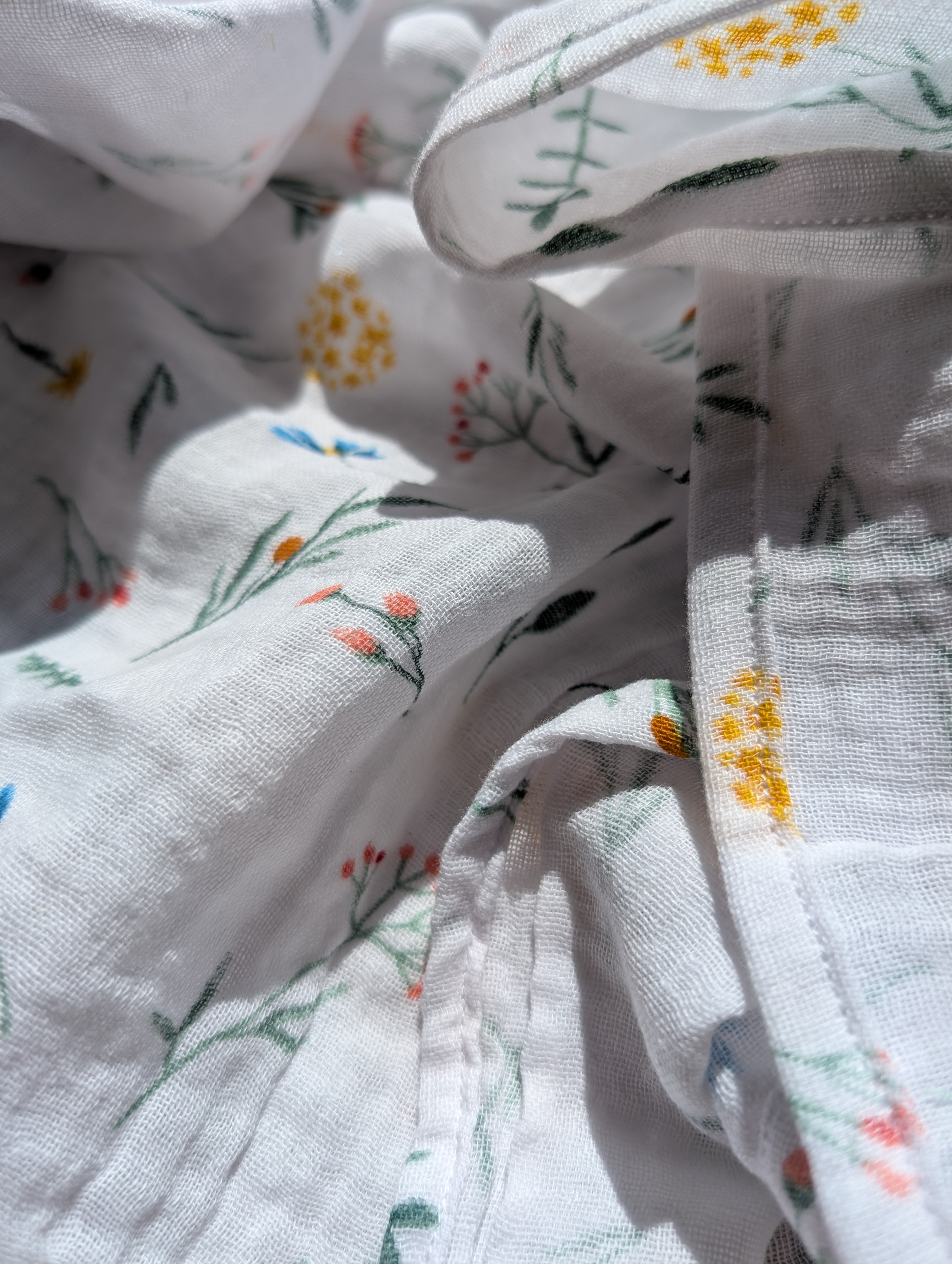 Didelis muslino merliukas - Laukų gėlės