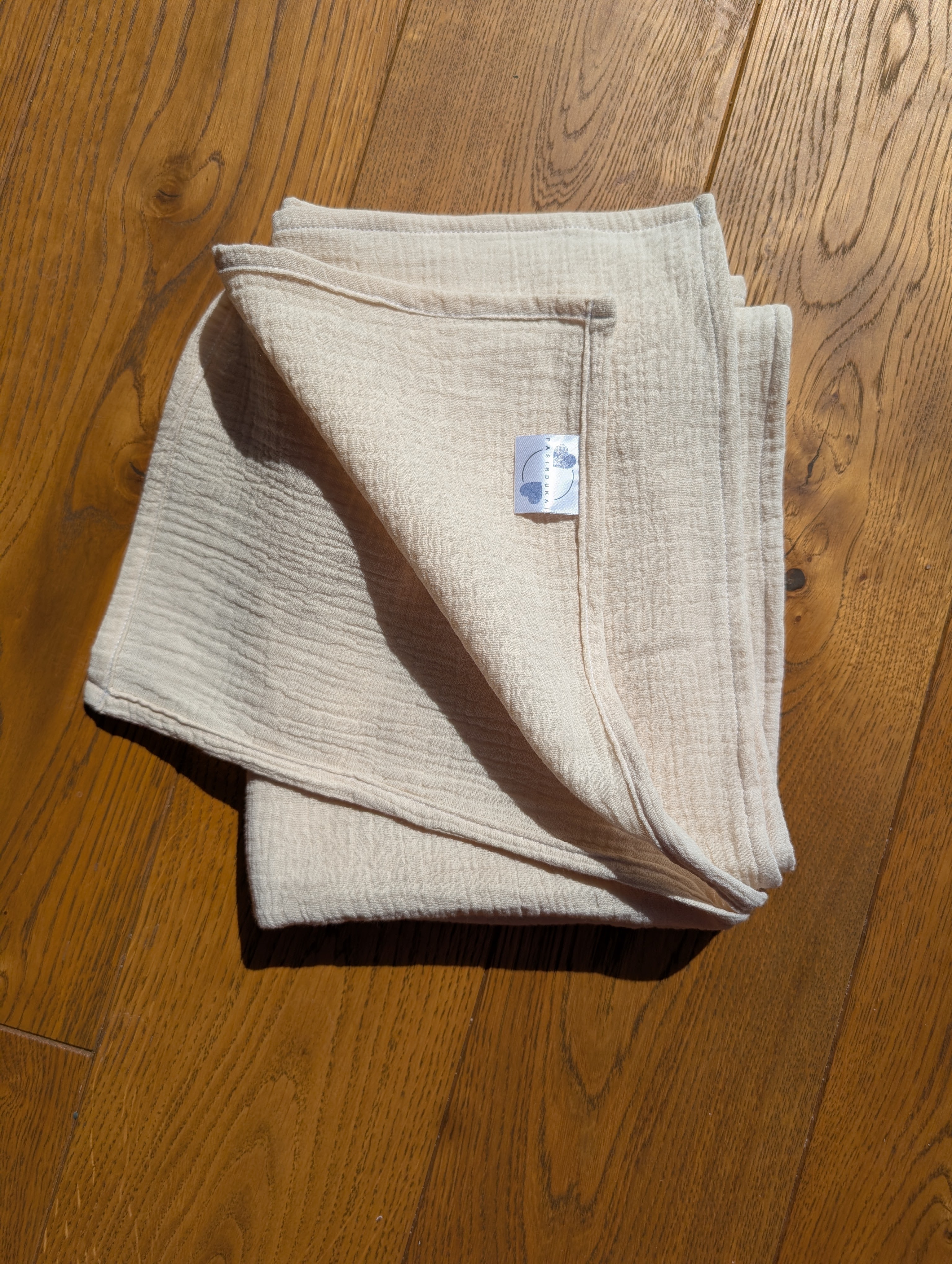 Didelis muslino merliukas - Šampanas