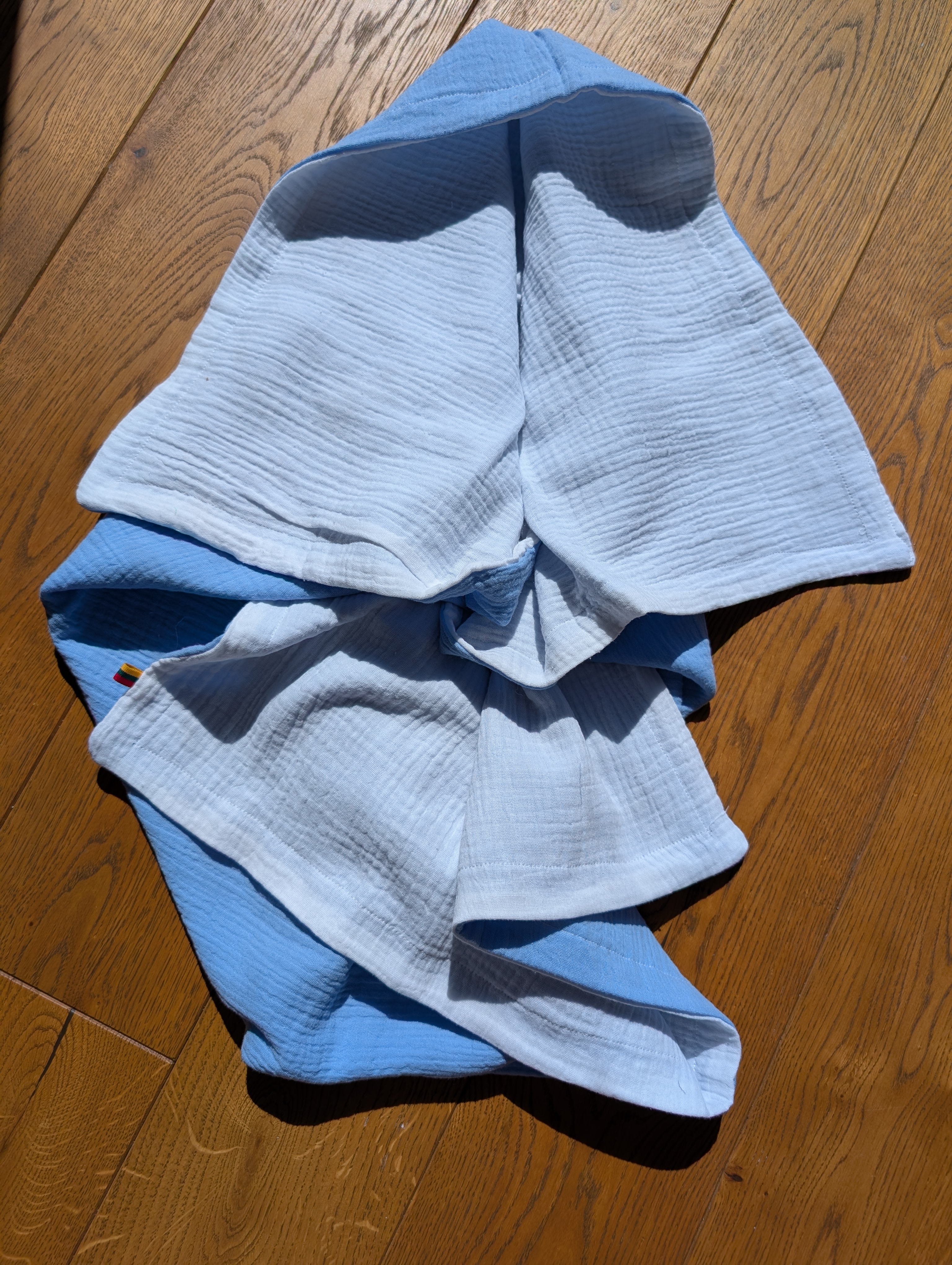 Didelis dvigubas dvispalvis muslino pledukas - Melsva ir pieno balta