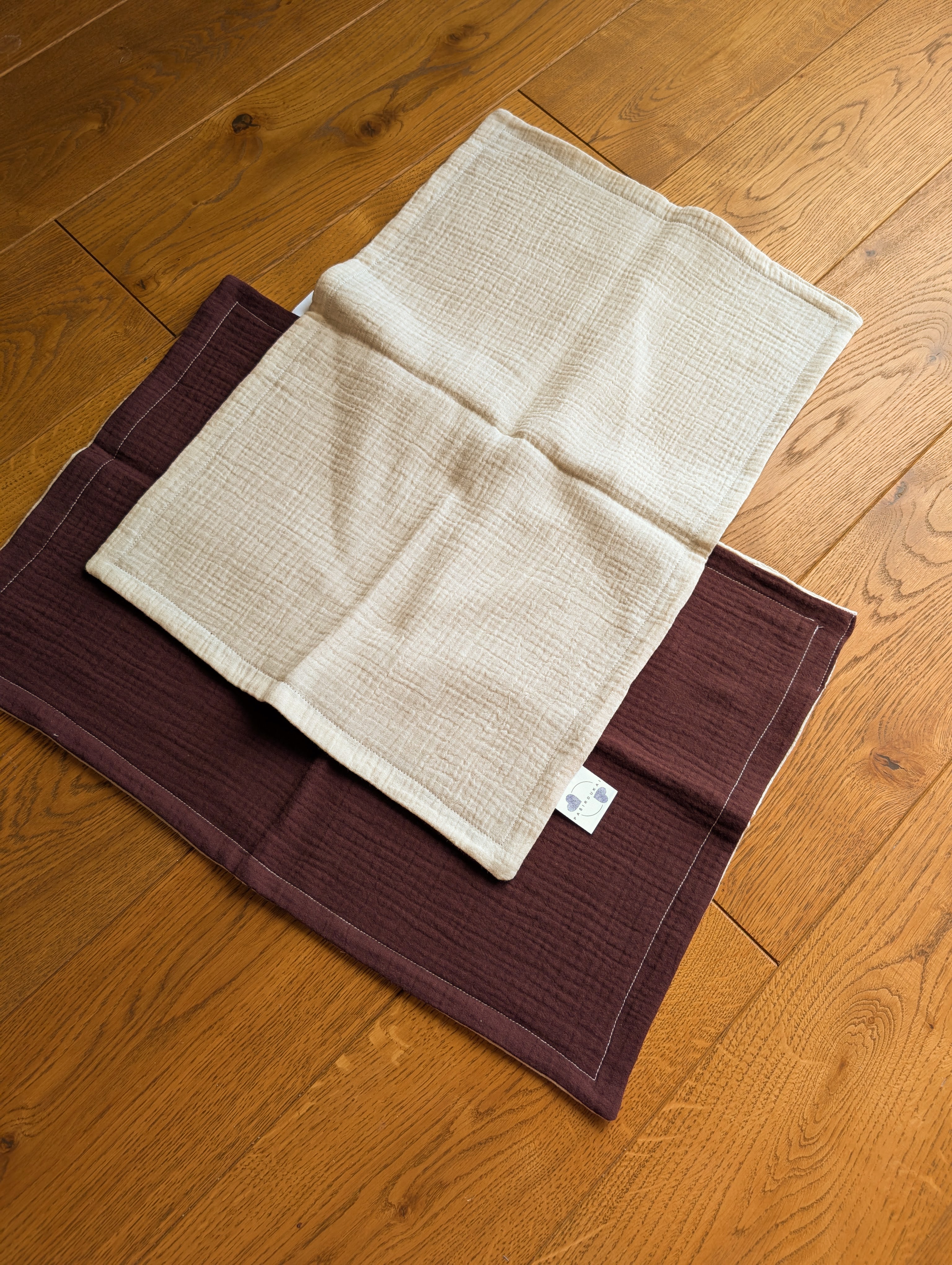 Muslino rinkinys Rudas šokolado - šampaninis baltas