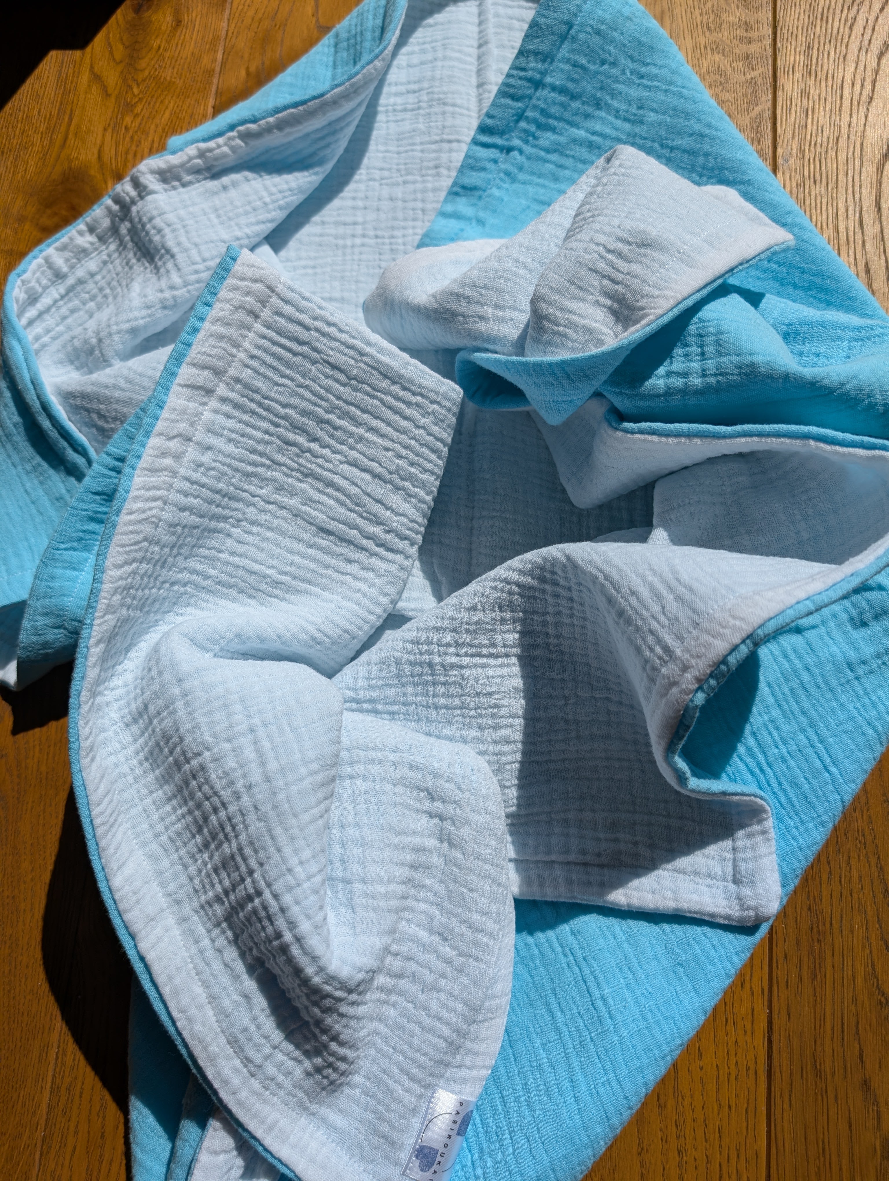 Didelis dvigubas dvispalvis muslino pledukas - Žydra ir pieno balta