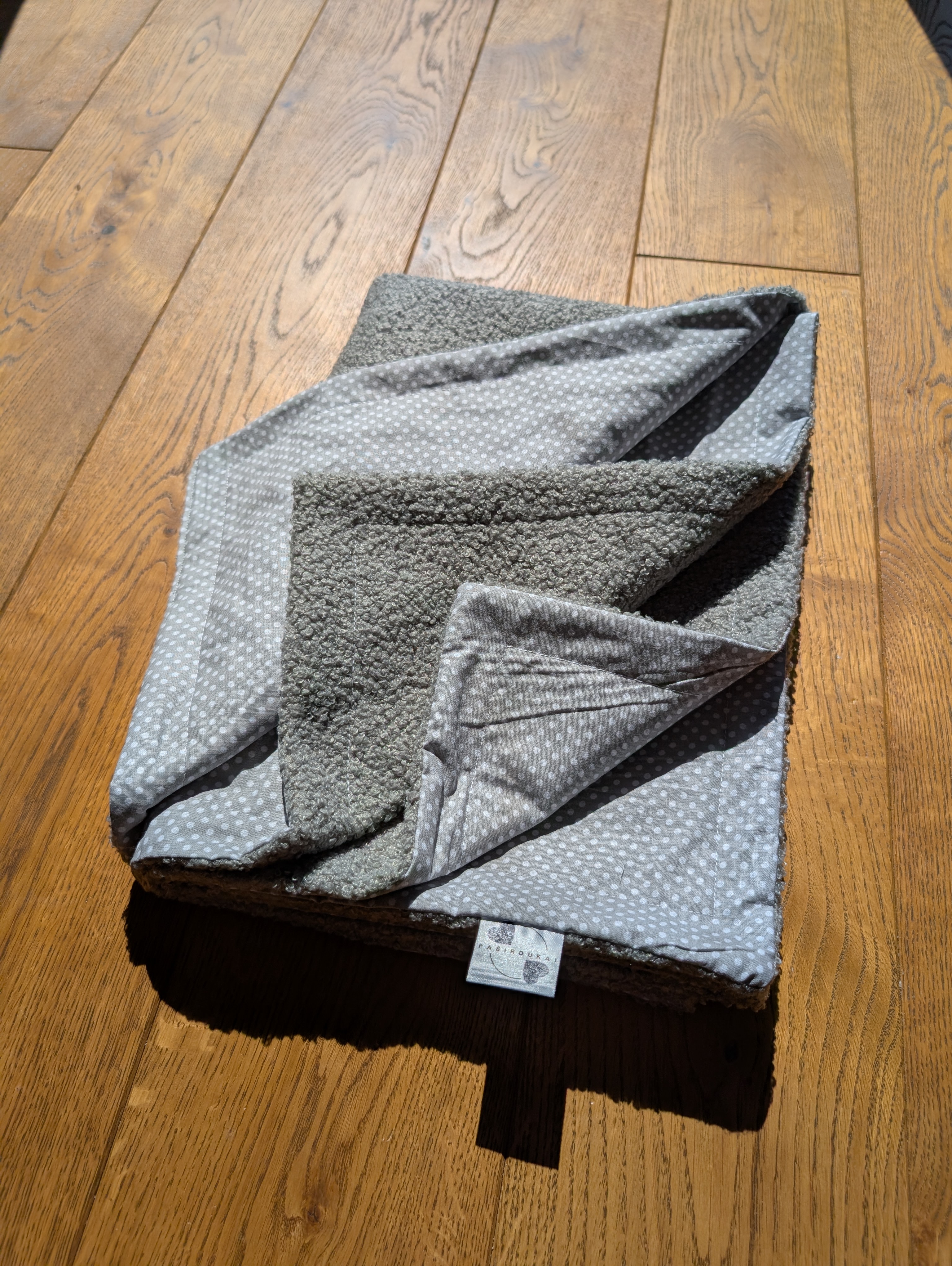 Didelis Teddy pledukas pilkas su taškiukais