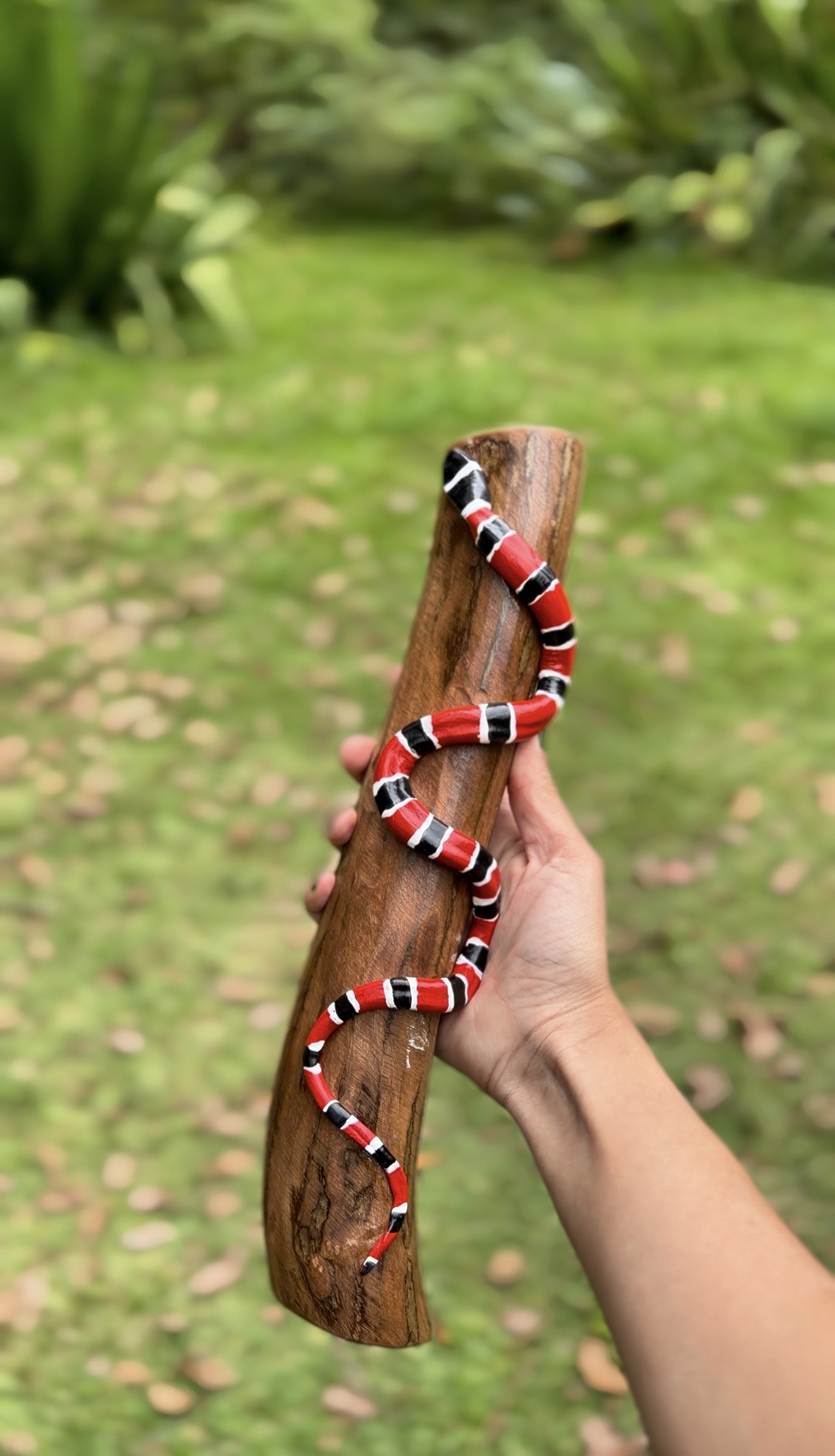 Escultura Cobra Coral 