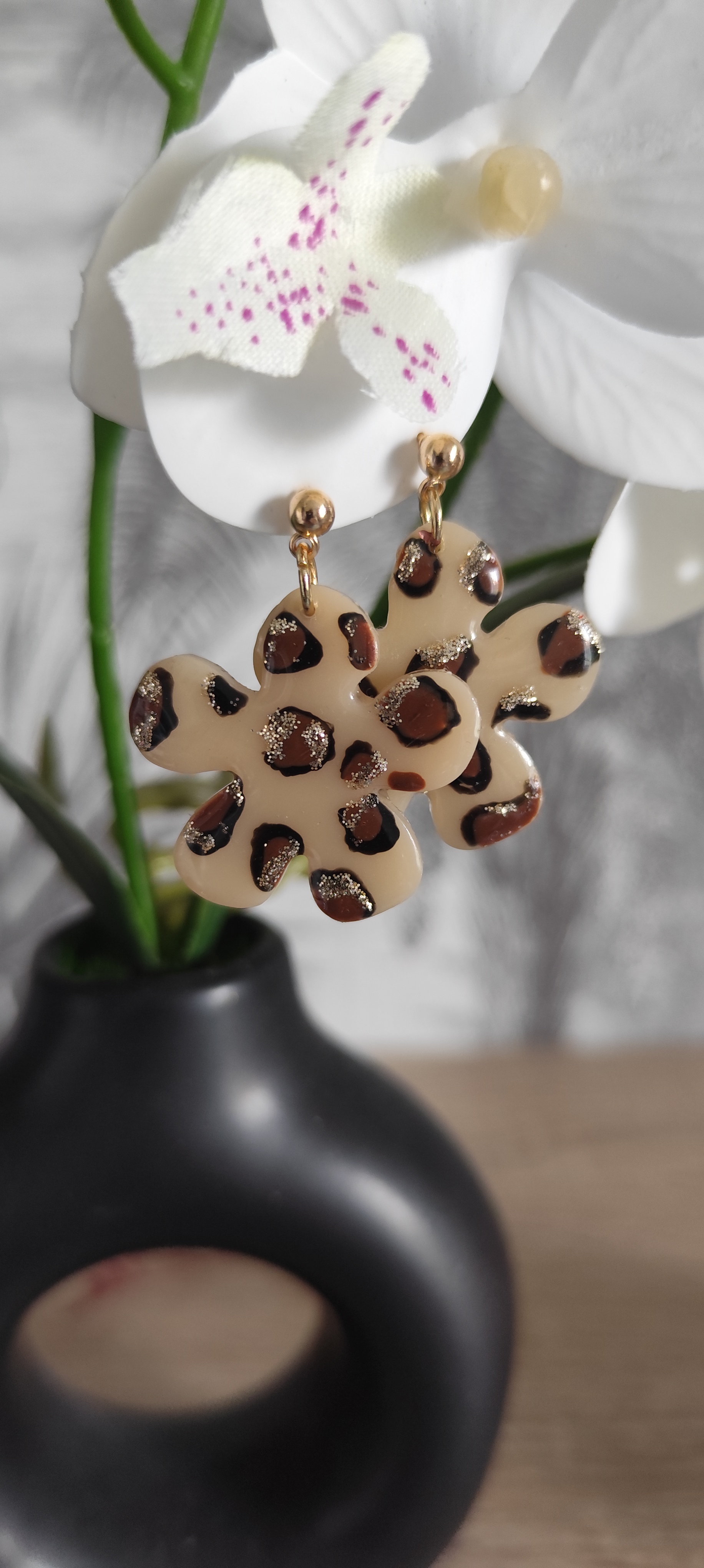 Boucles d’oreilles fleur léopard