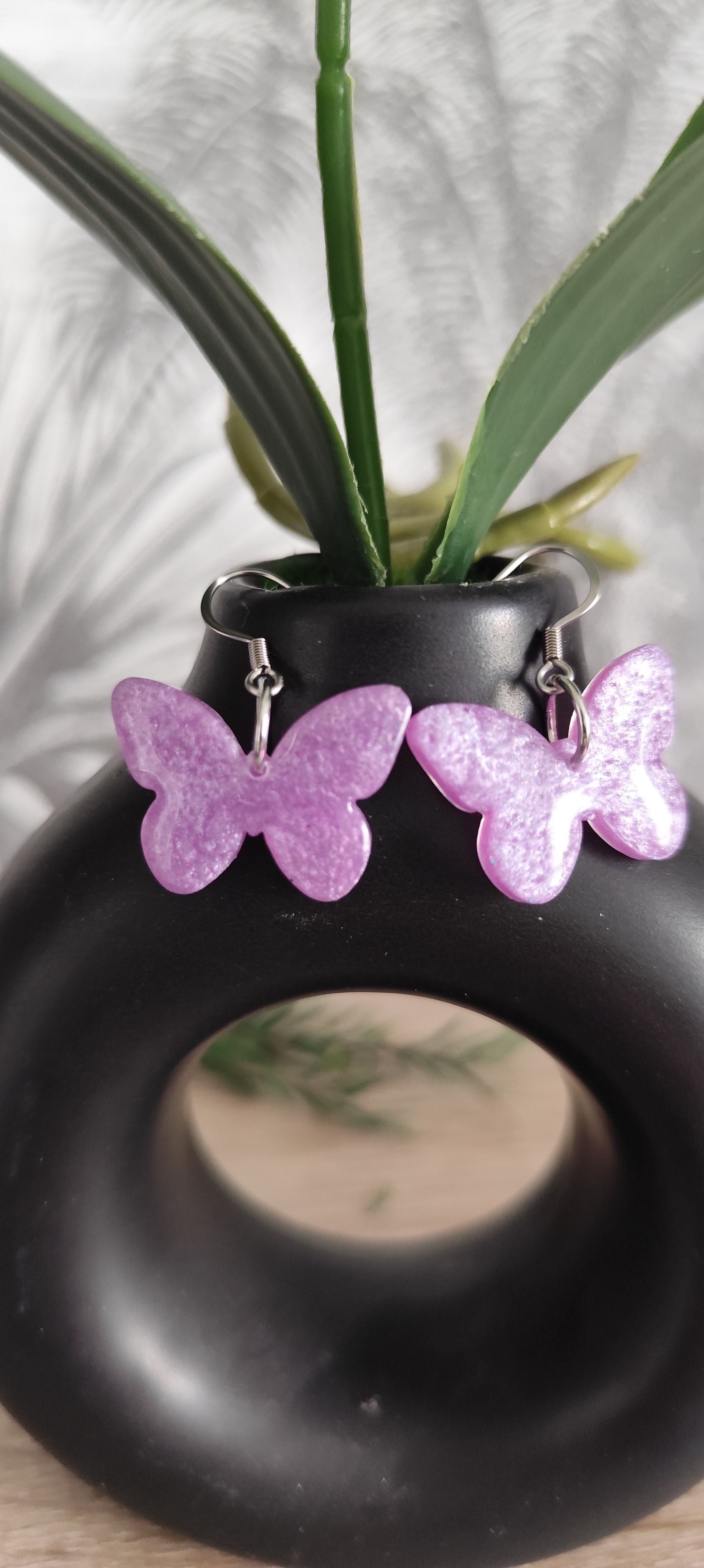 Boucles d'oreilles papillon violettes