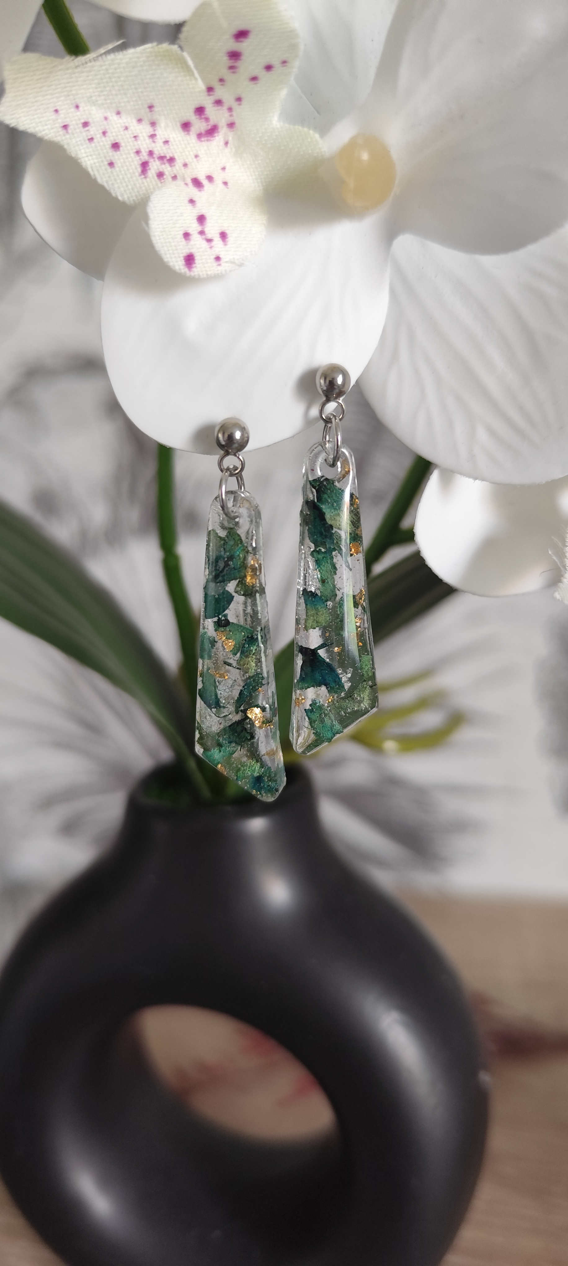 Boucles d'oreilles résine florale
