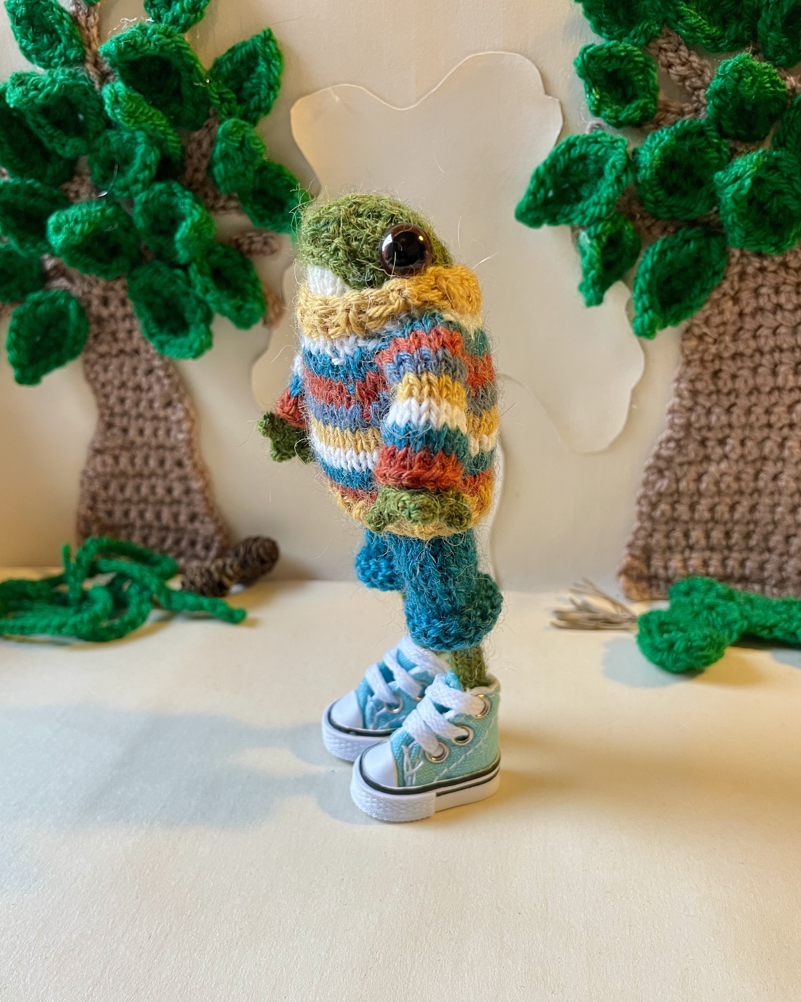 Harry the big brother Froggy