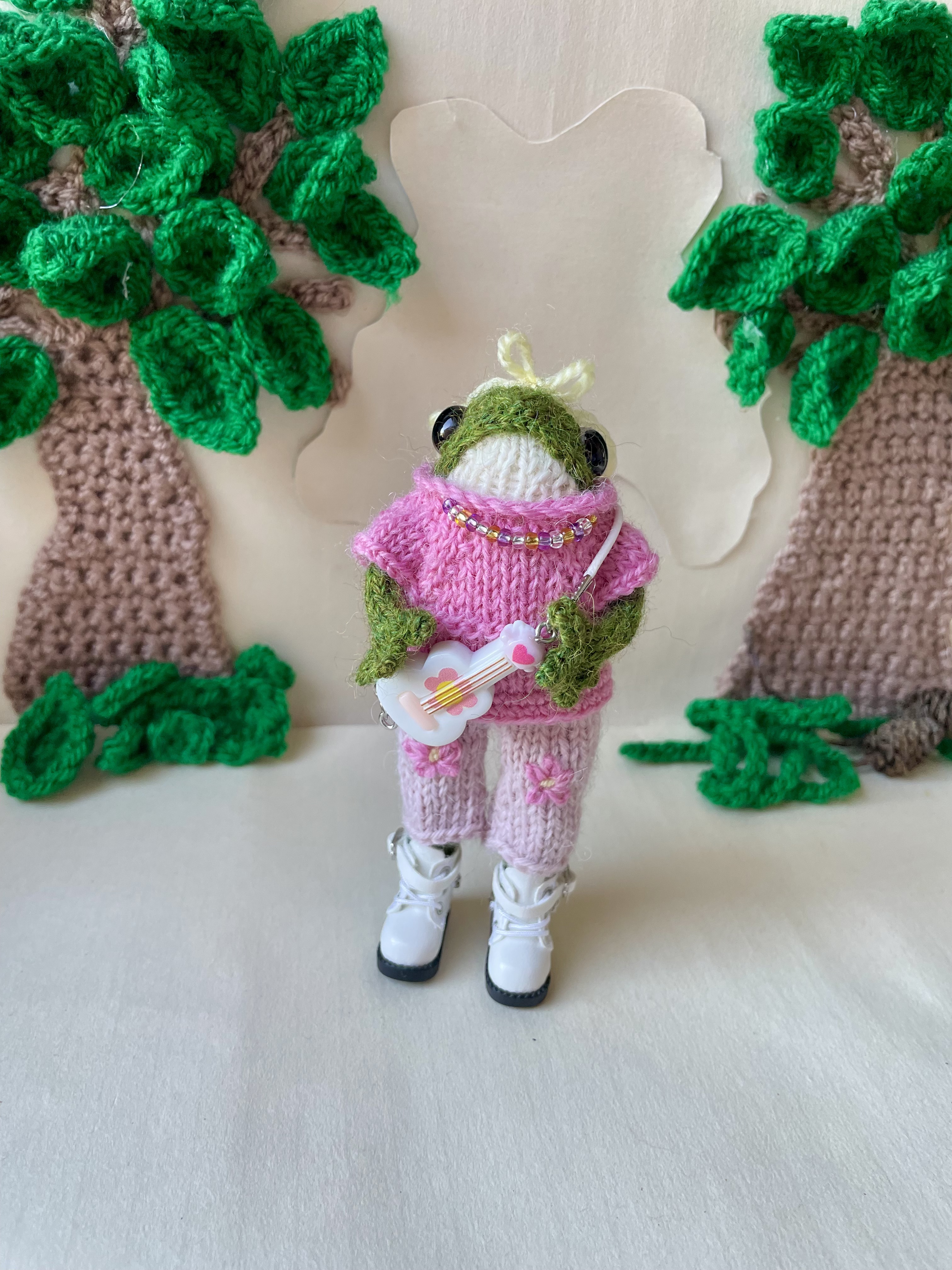Phoebe the little festival Frog