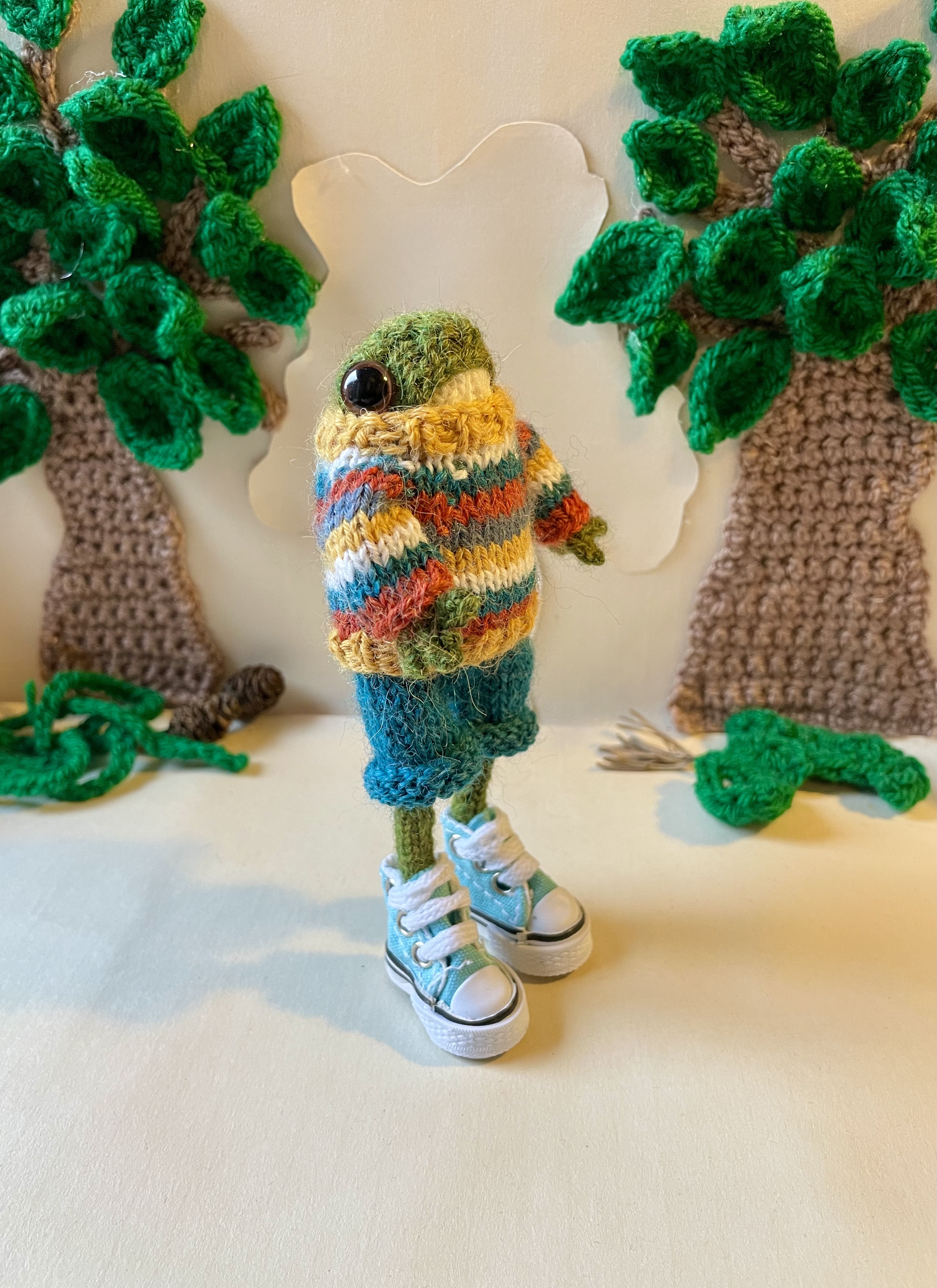 Harry the big brother Froggy