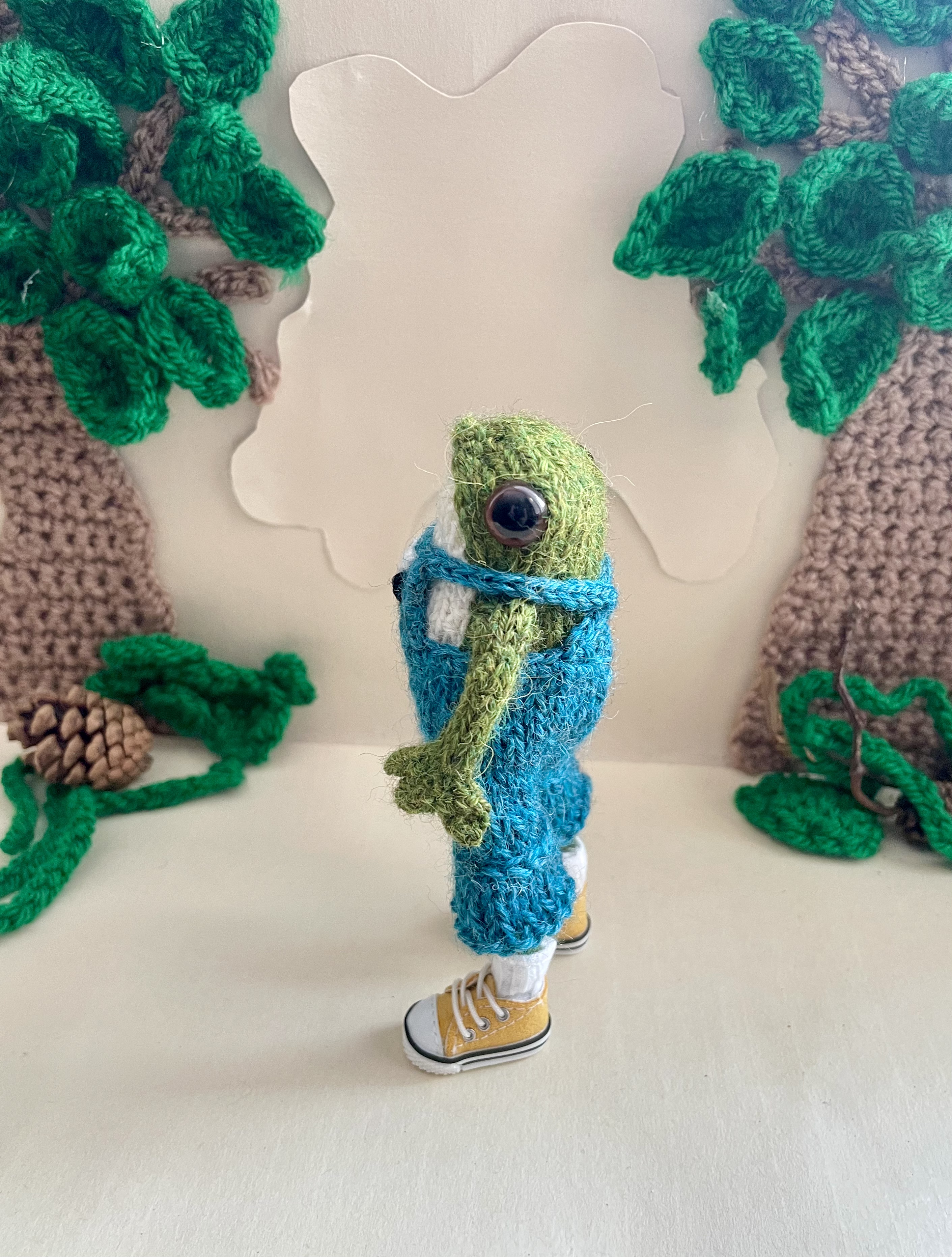 Otis the Knitted little Frog with his Bumblebee 