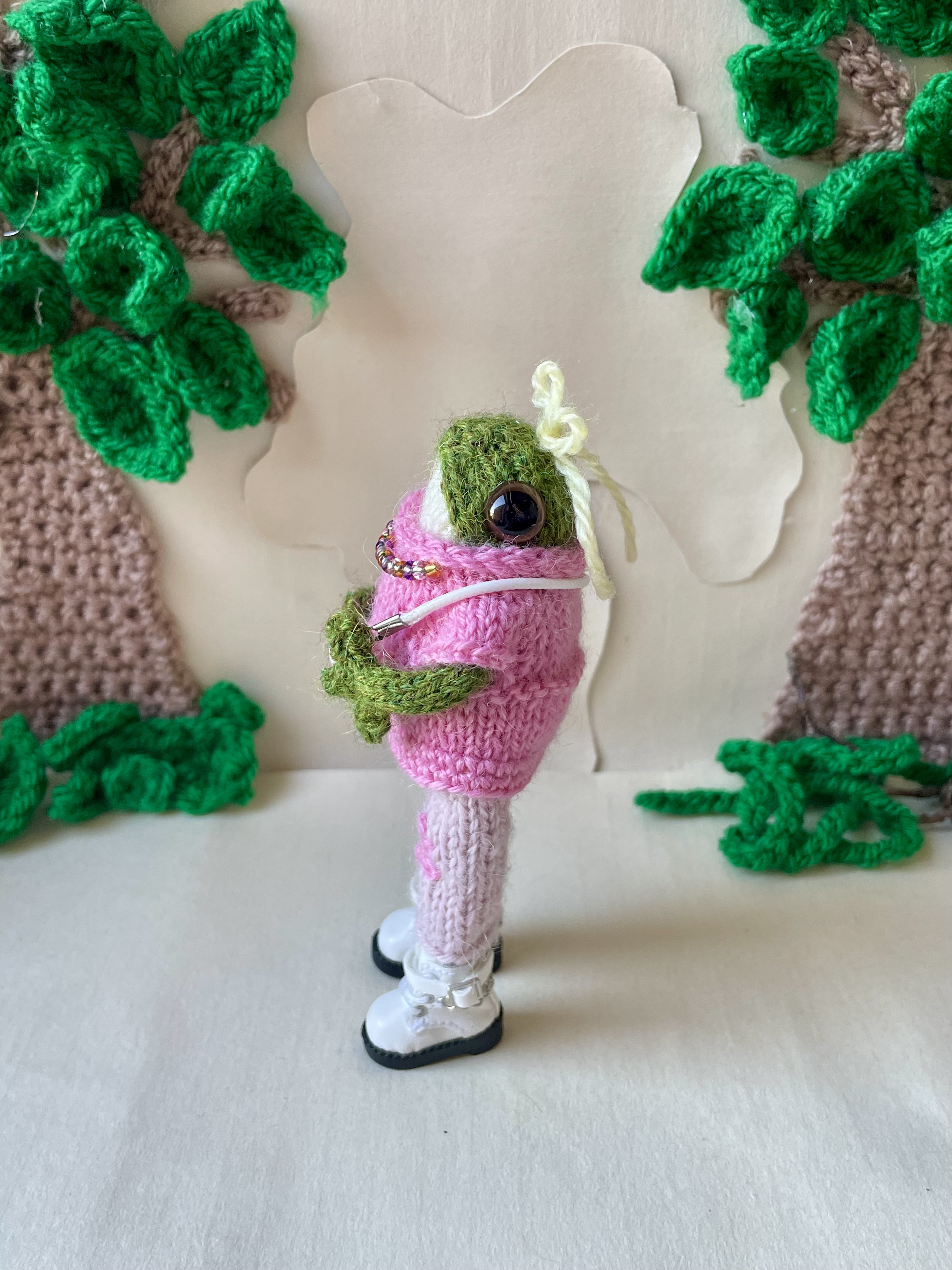 Phoebe the little festival Frog