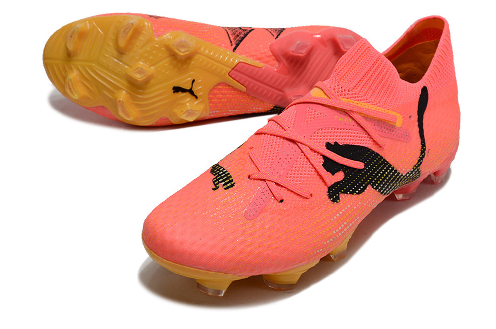 Puma FUTURE 7 ULTIMATE Soccer Boots