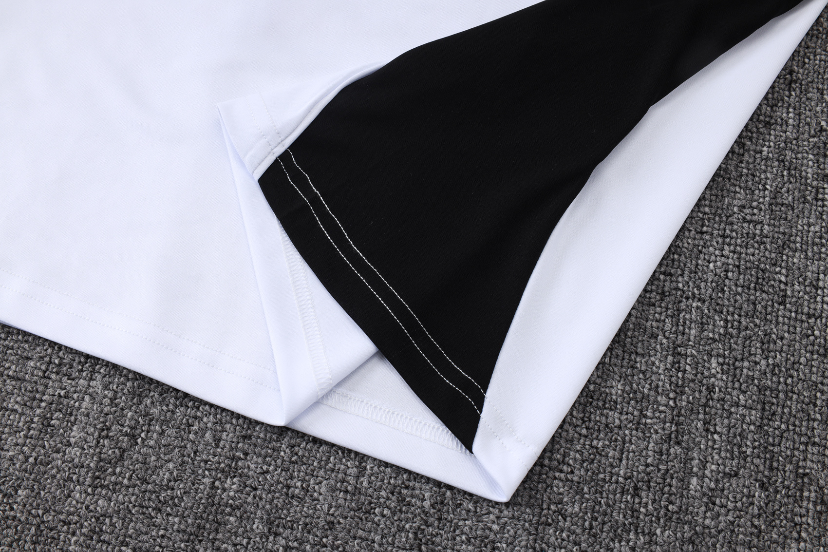 Liverpool Sleeveless Training Tank and Short