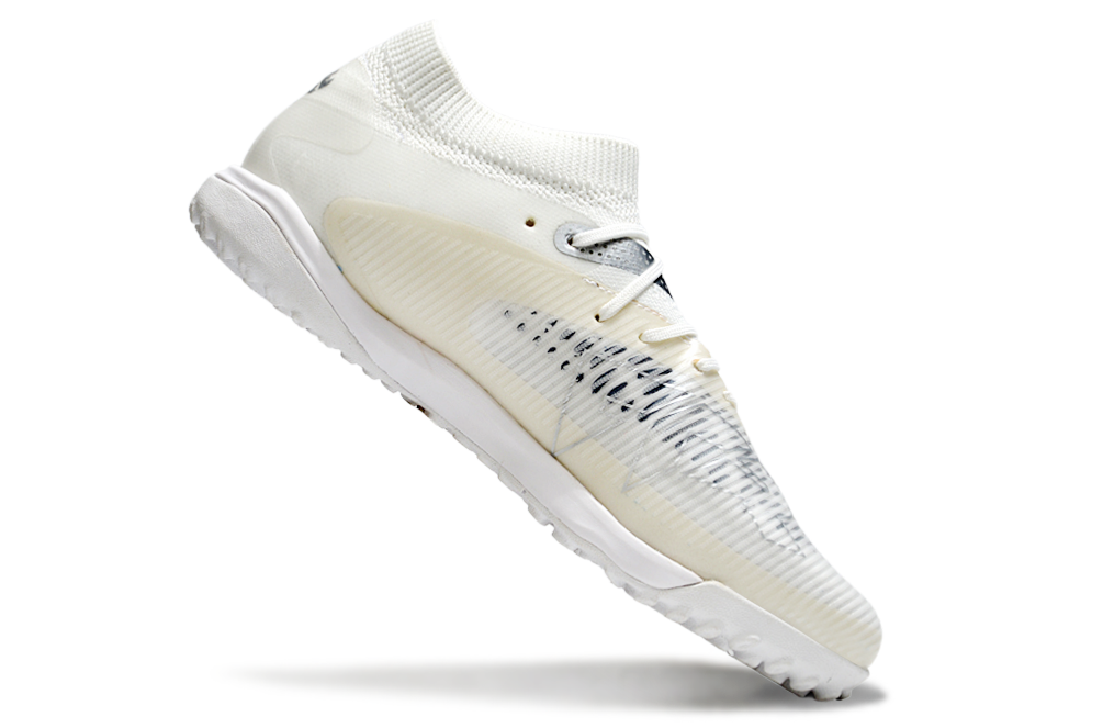 Puma FUTURE 8 ULTIMATE Turf Ground Soccer Boots