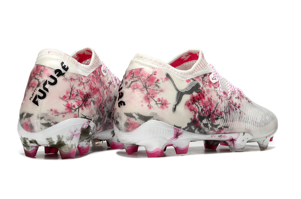 Puma FUTURE 8 ULTIMATE Soccer Boots