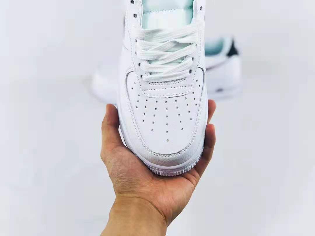 Nike Air Force 1 Low ‘’Zig Zag‘’  - Black and White