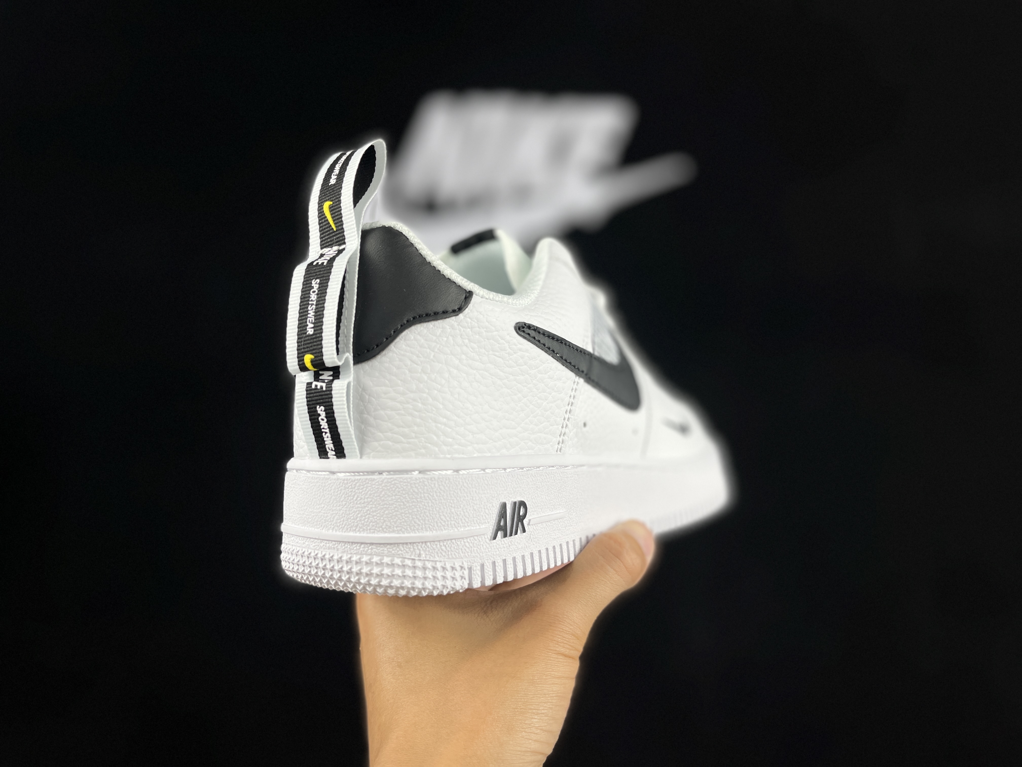 Nike Air Force 1 Low - Black and White