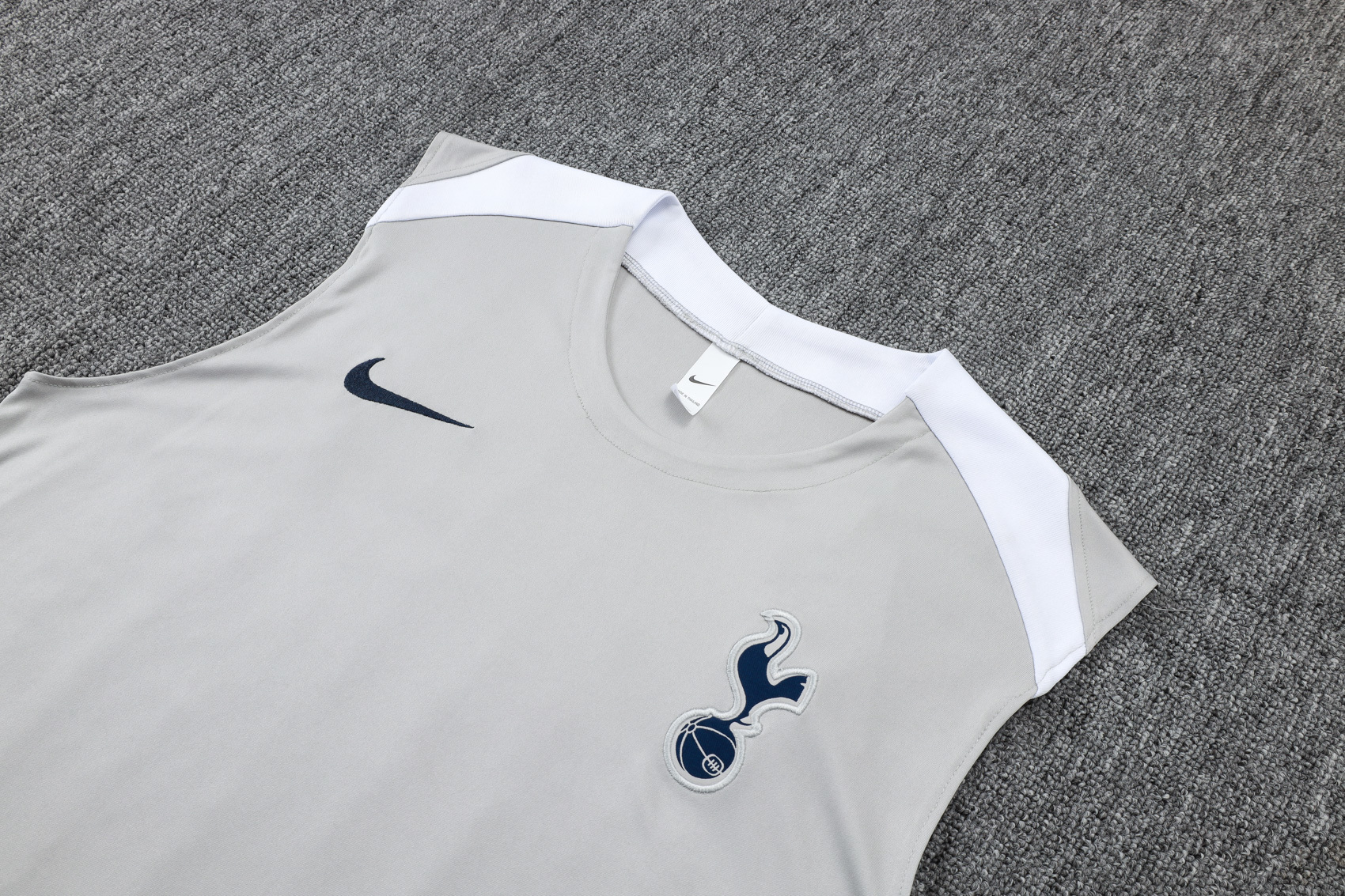 Tottenham Hotspur Sleeveless Training Tank and Short
