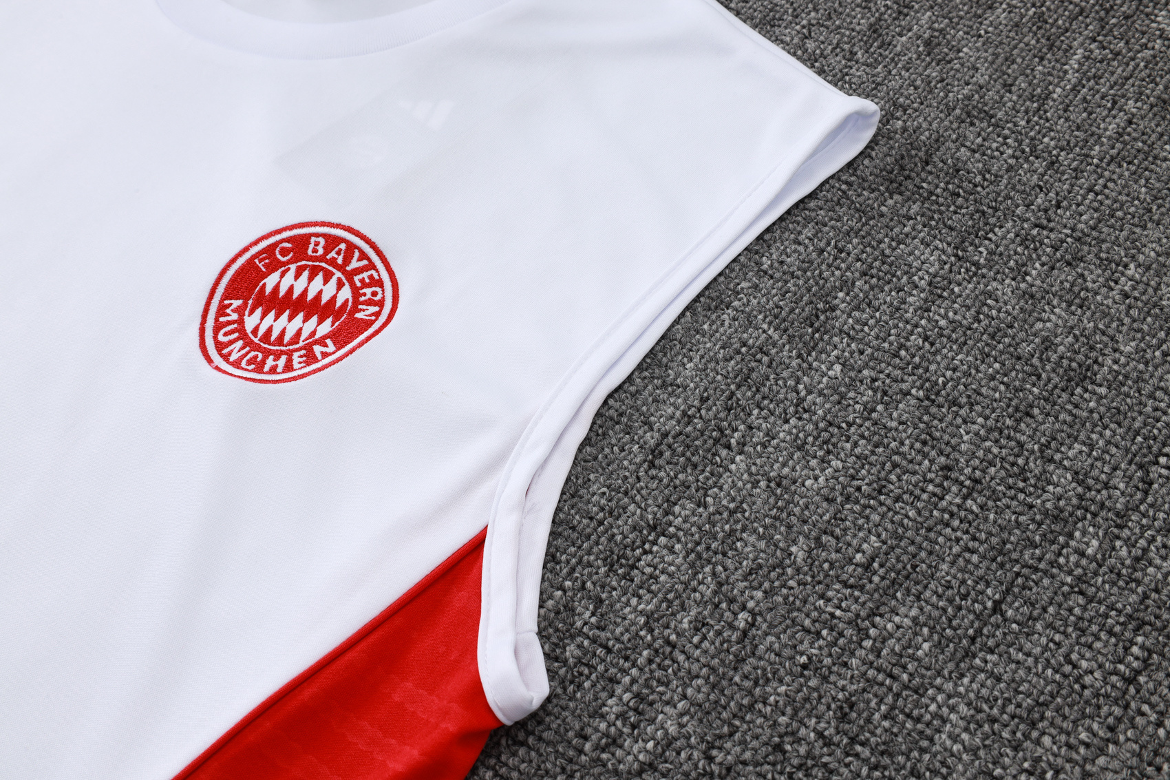 Bayern München Sleeveless Training Tank and Short