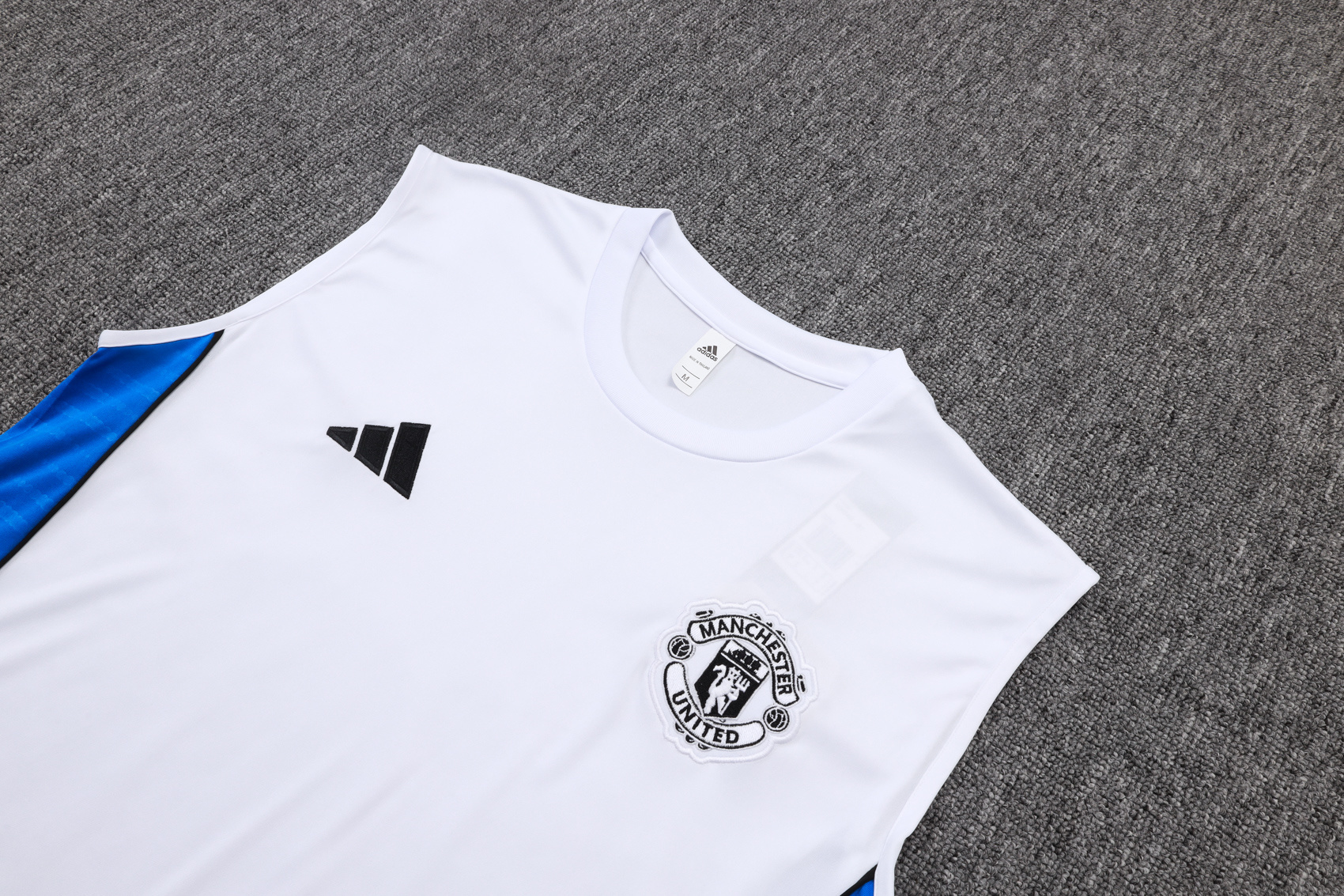 Manchester United Sleeveless Training Tank and Short