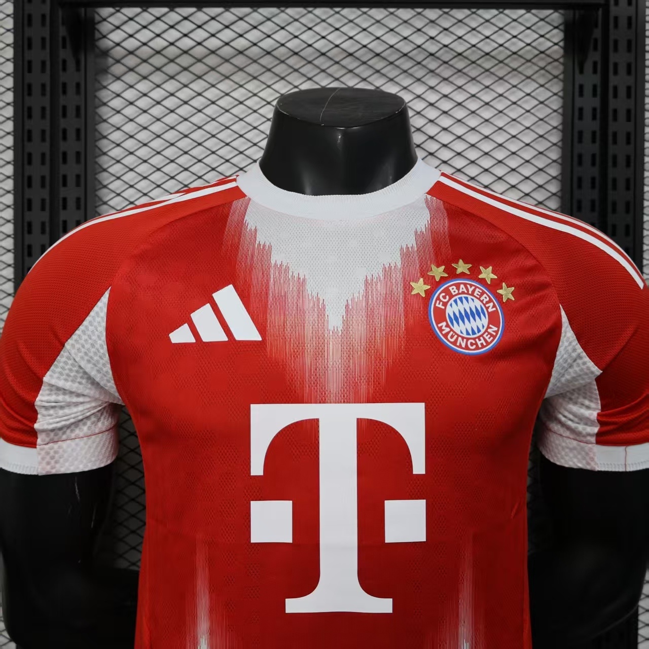 Bayern München 25 26 Home Jersey 