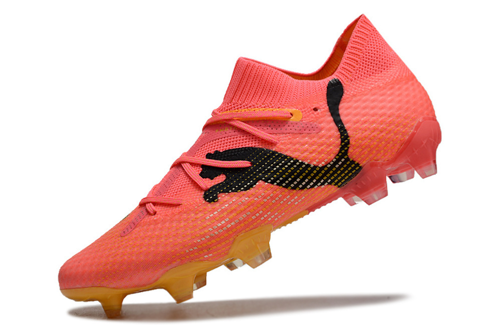 Puma FUTURE 7 ULTIMATE Soccer Boots