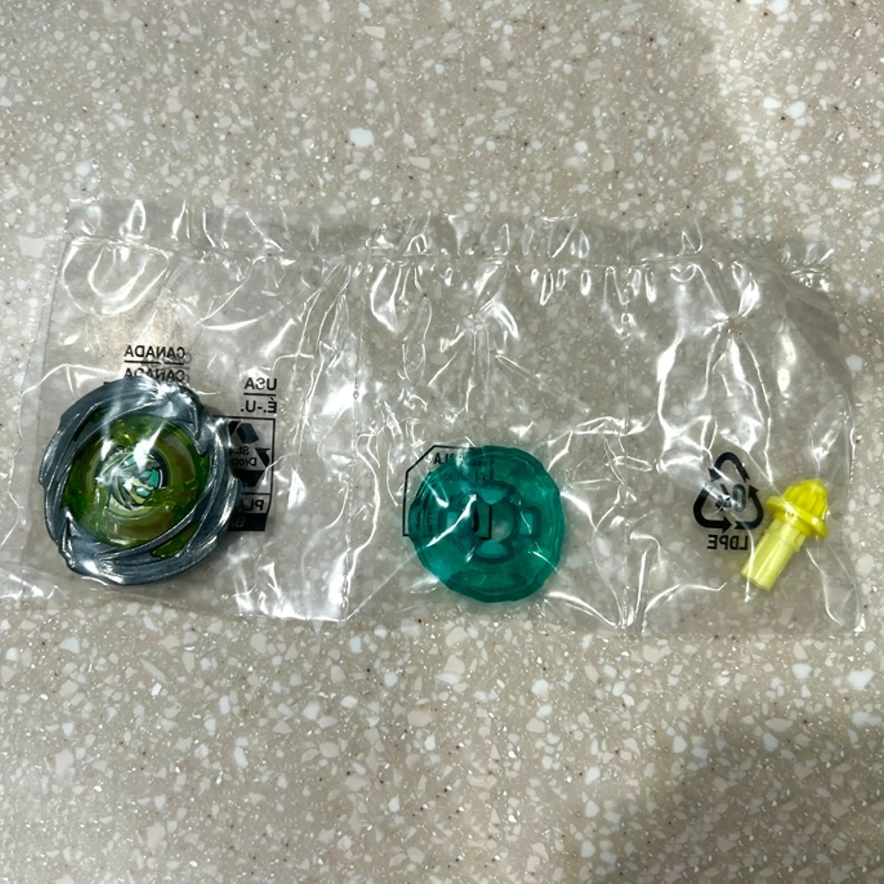 Beyblade X Hover Wyvern 3-85N