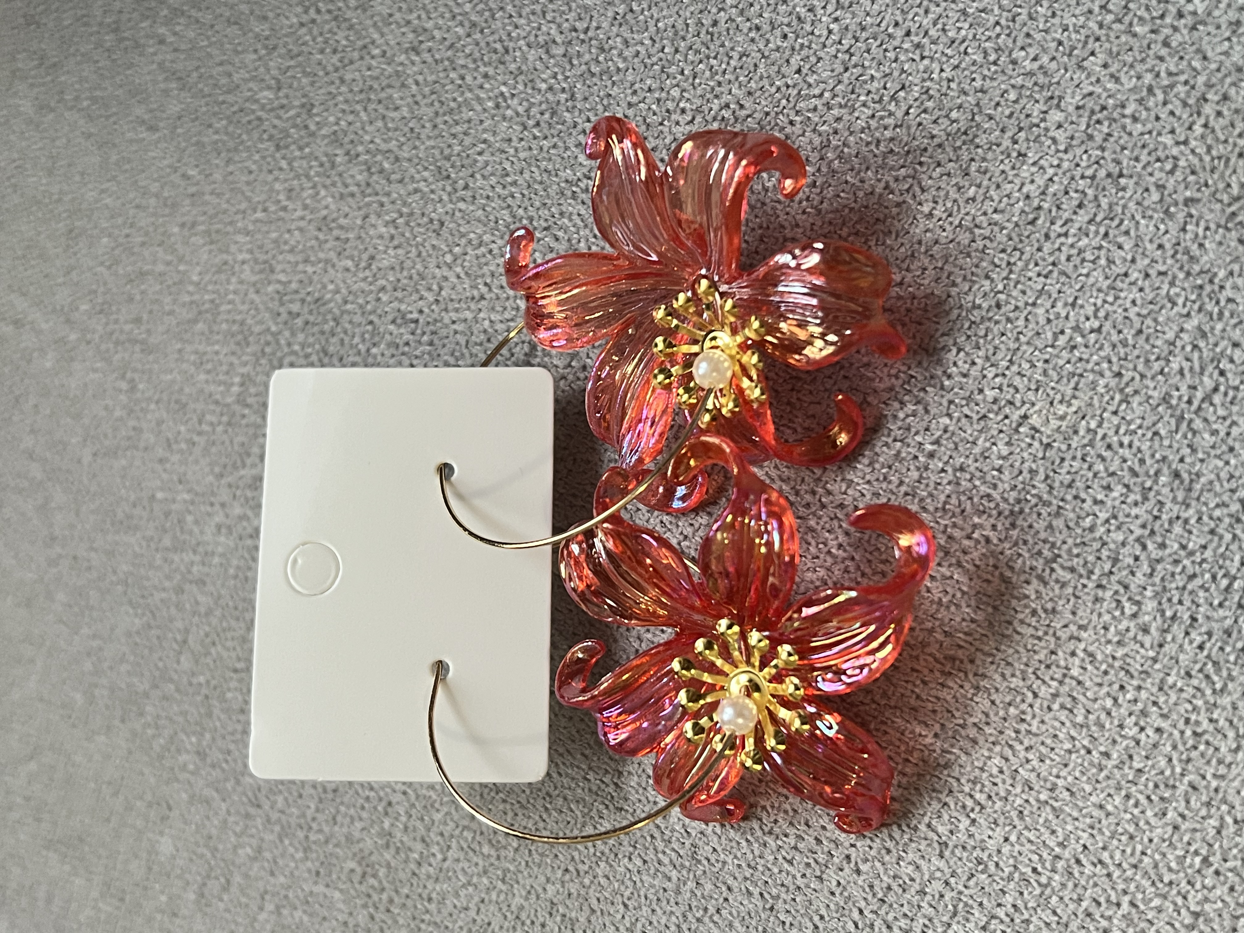 The Glass Lily - Red