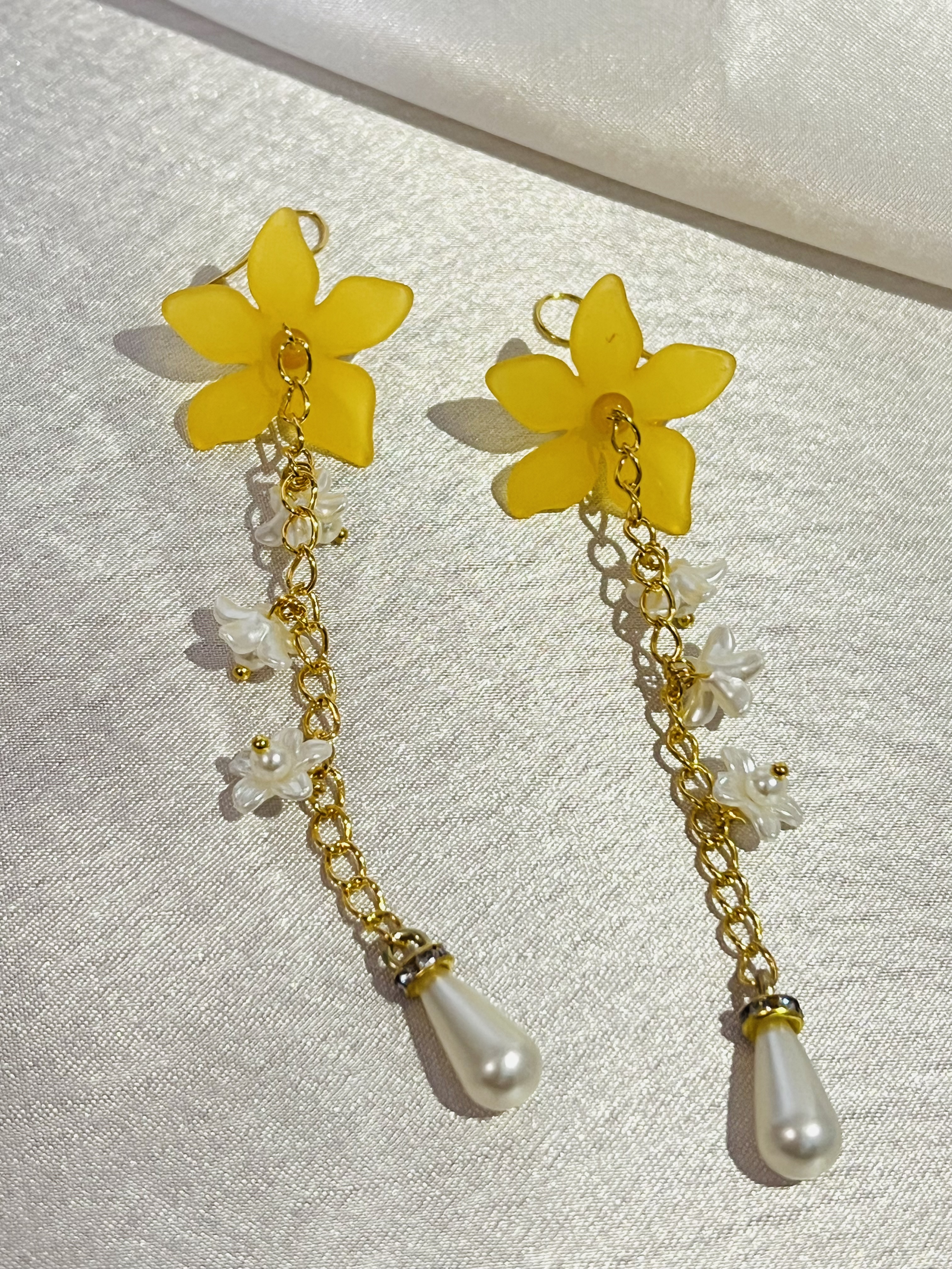 Gardenia Drops- Mustard