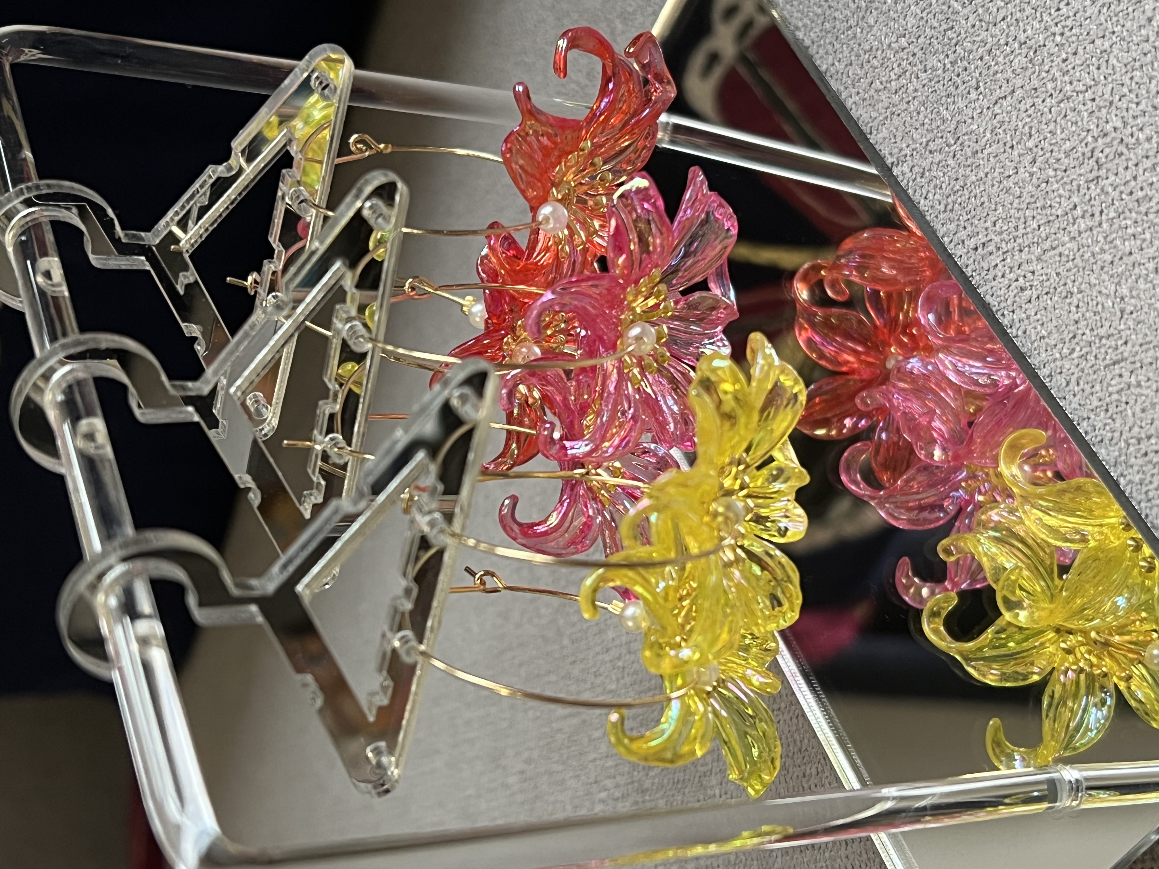 The Glass Lily - Pink