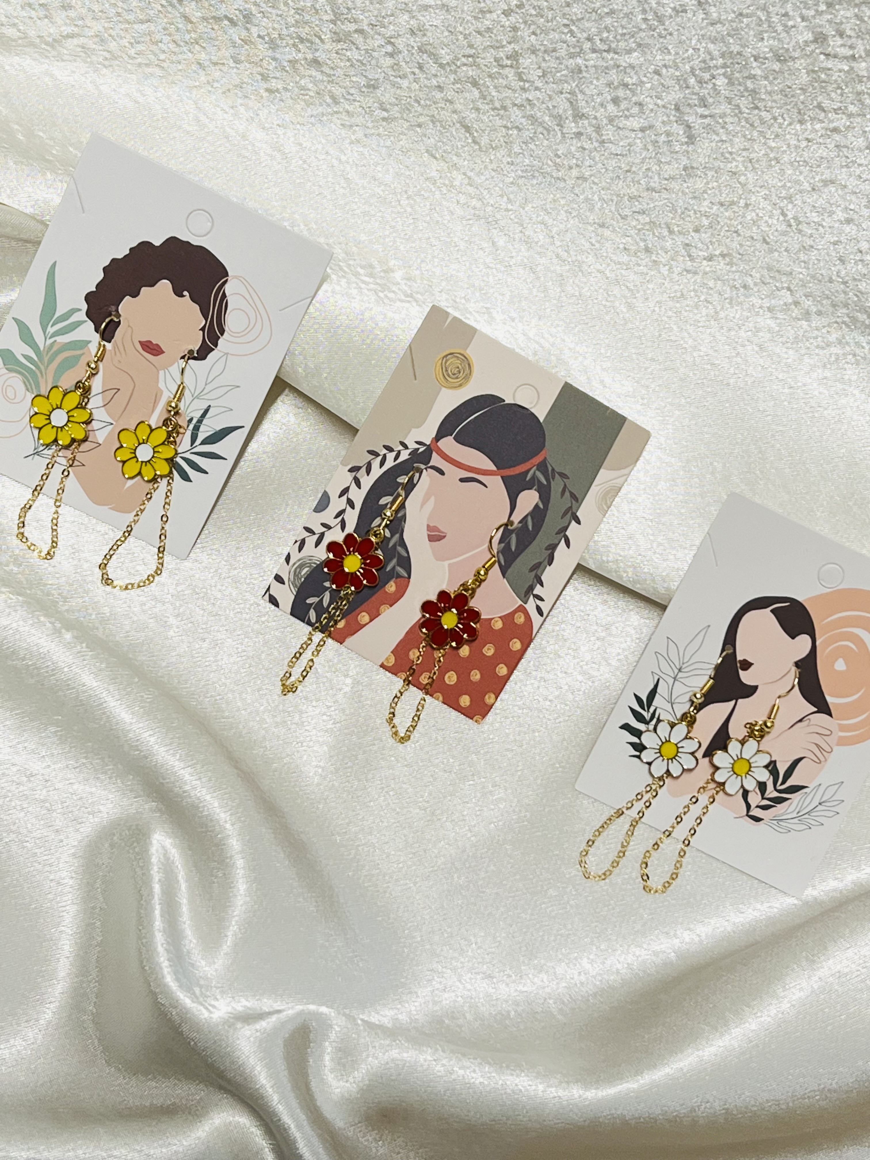 🌼Whispering Daisies🌼 - White