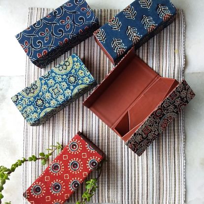 Foldable Eyewear Case