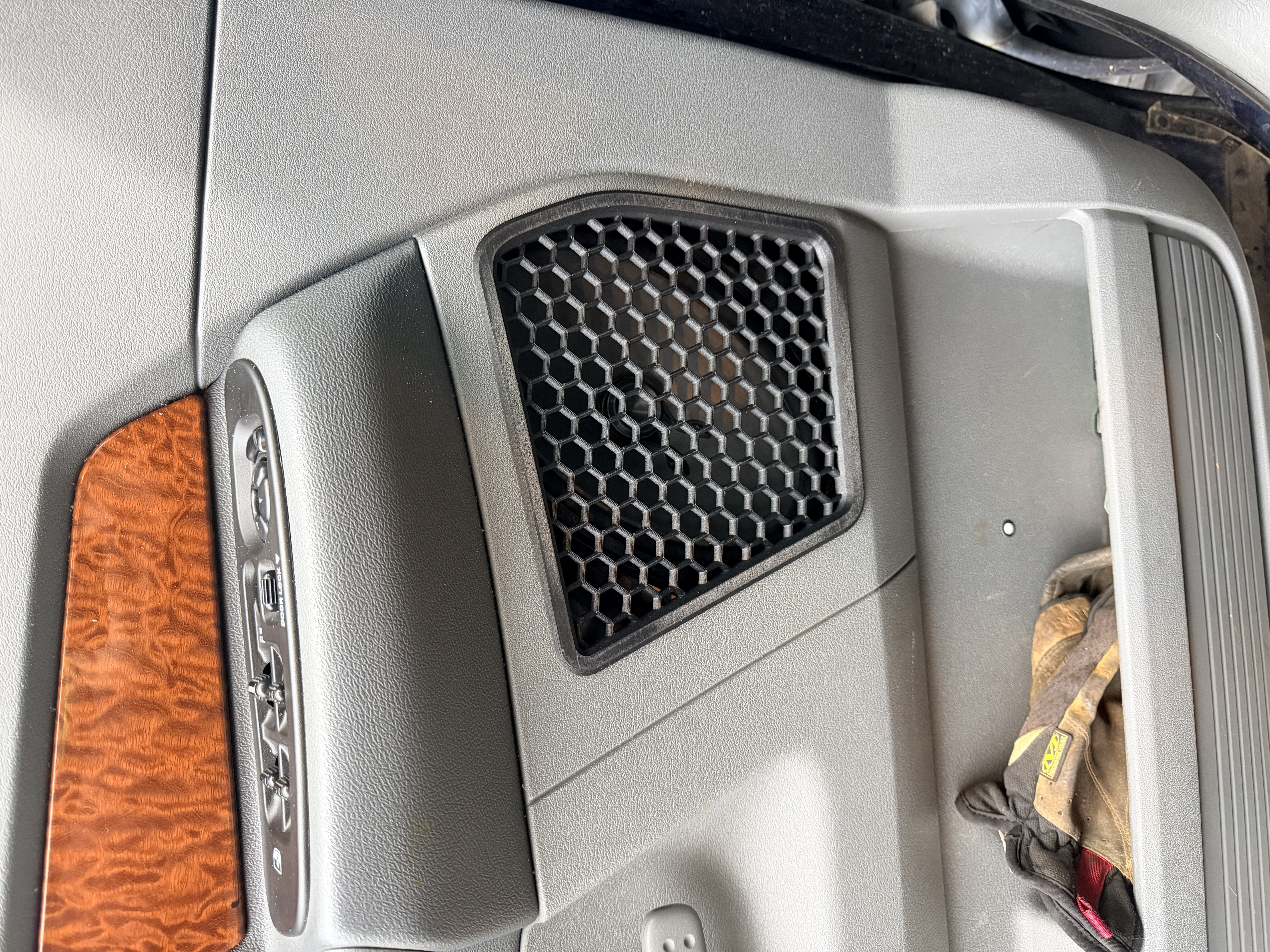 3rd Gen Dodge Ram 2500/3500 Mega cab front and rear speaker grill replacements. 3D printed in black ABS glass fiber plastic for durability.