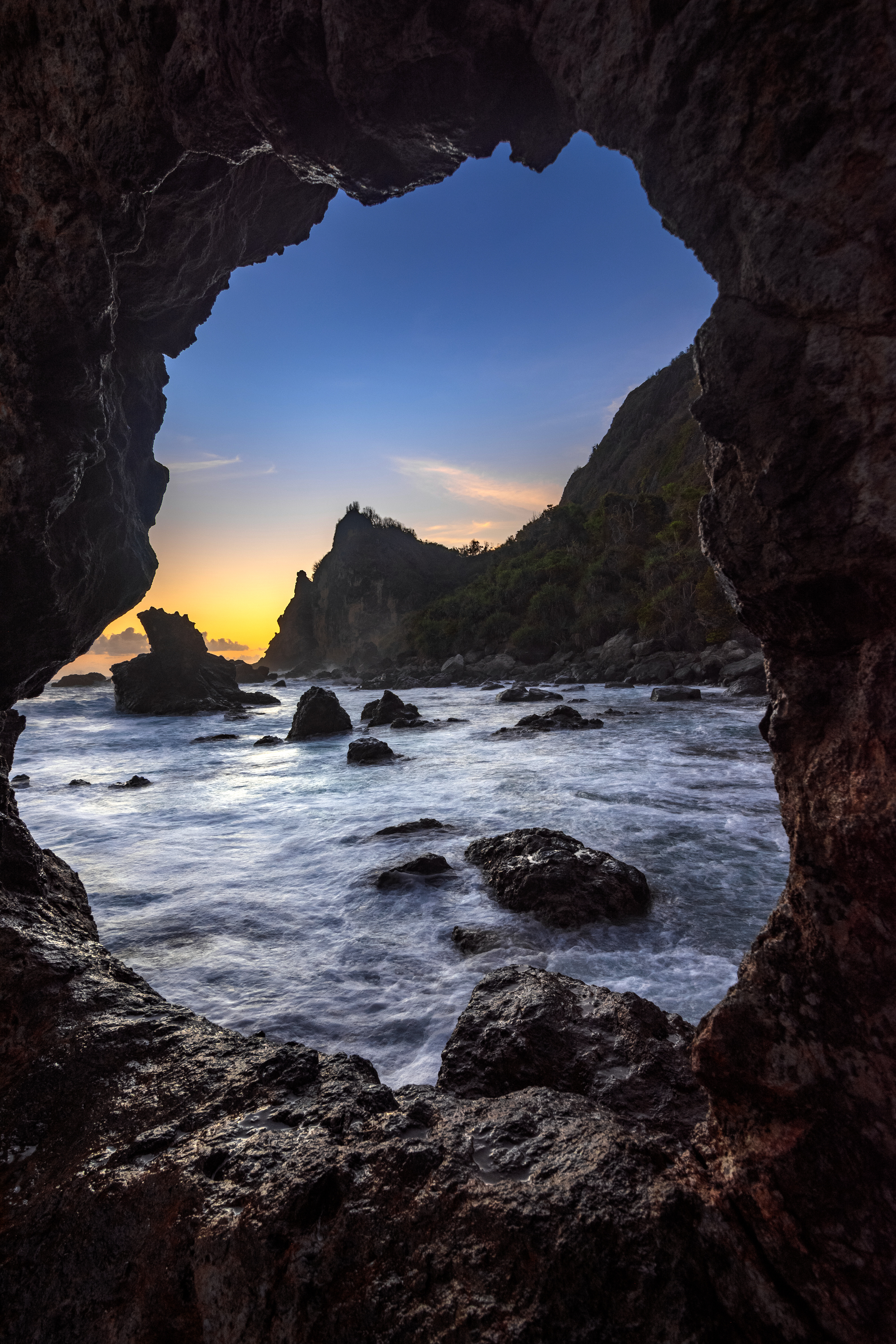 Praia de Watu Lumbung, Indonésia