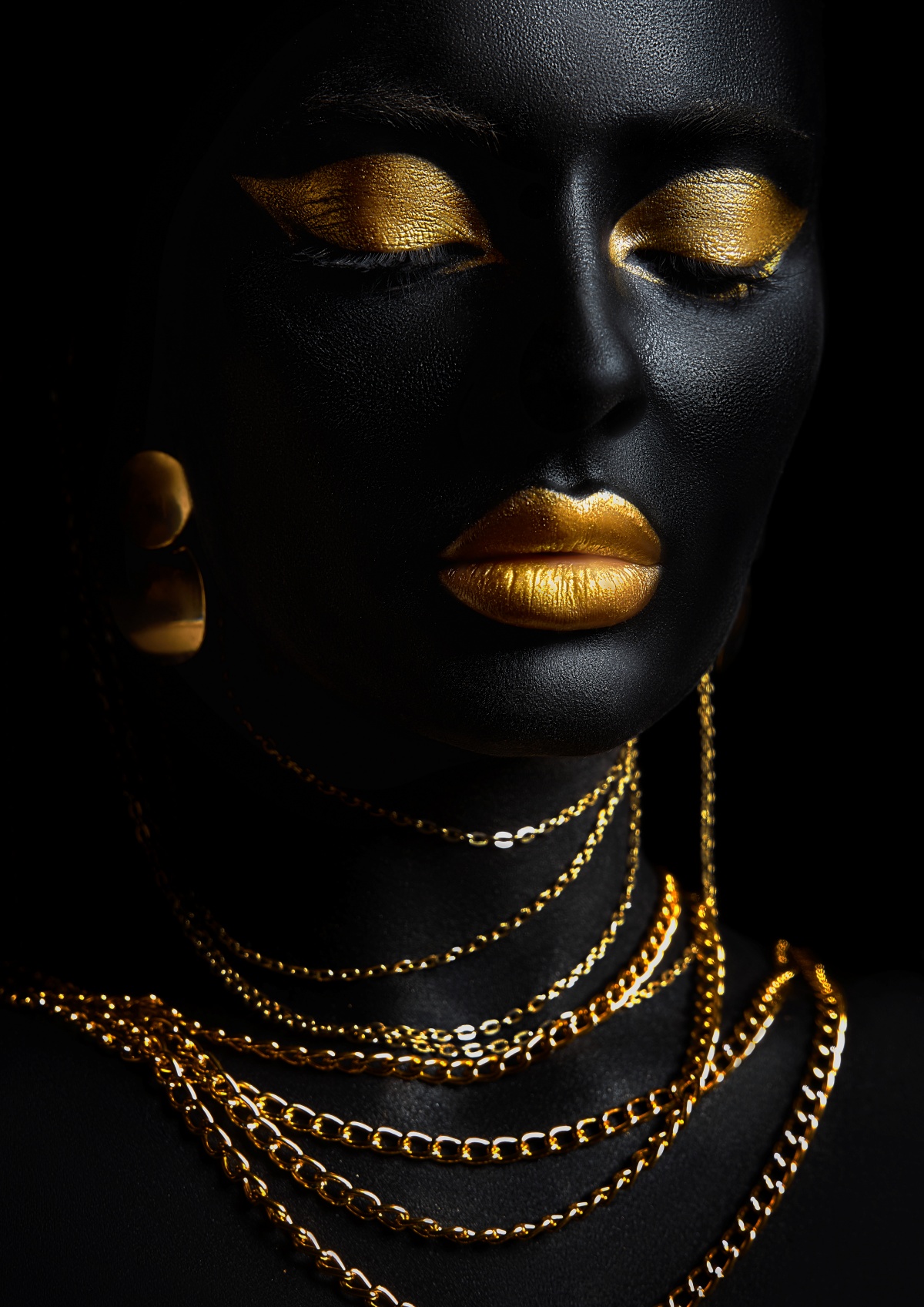 Black Gold Woman 5