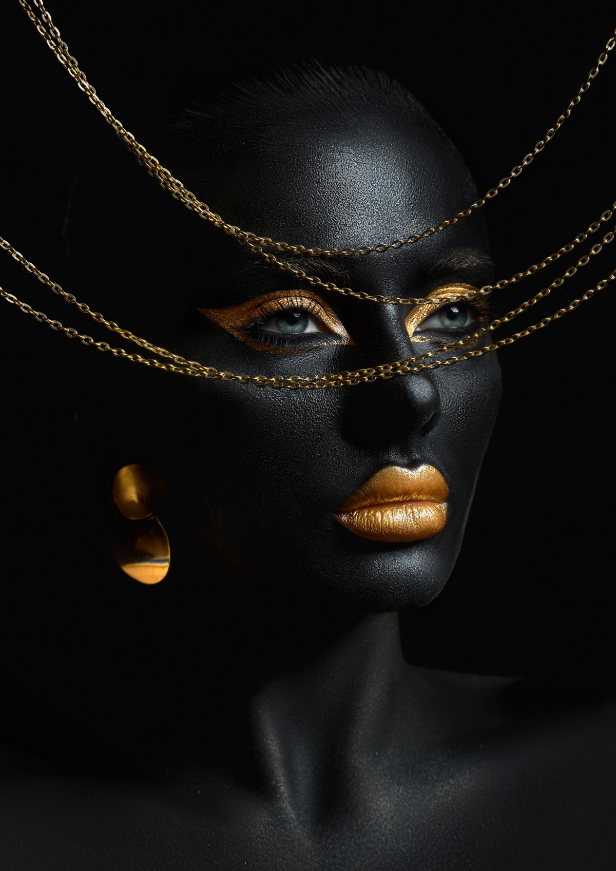 Black Gold Woman 4