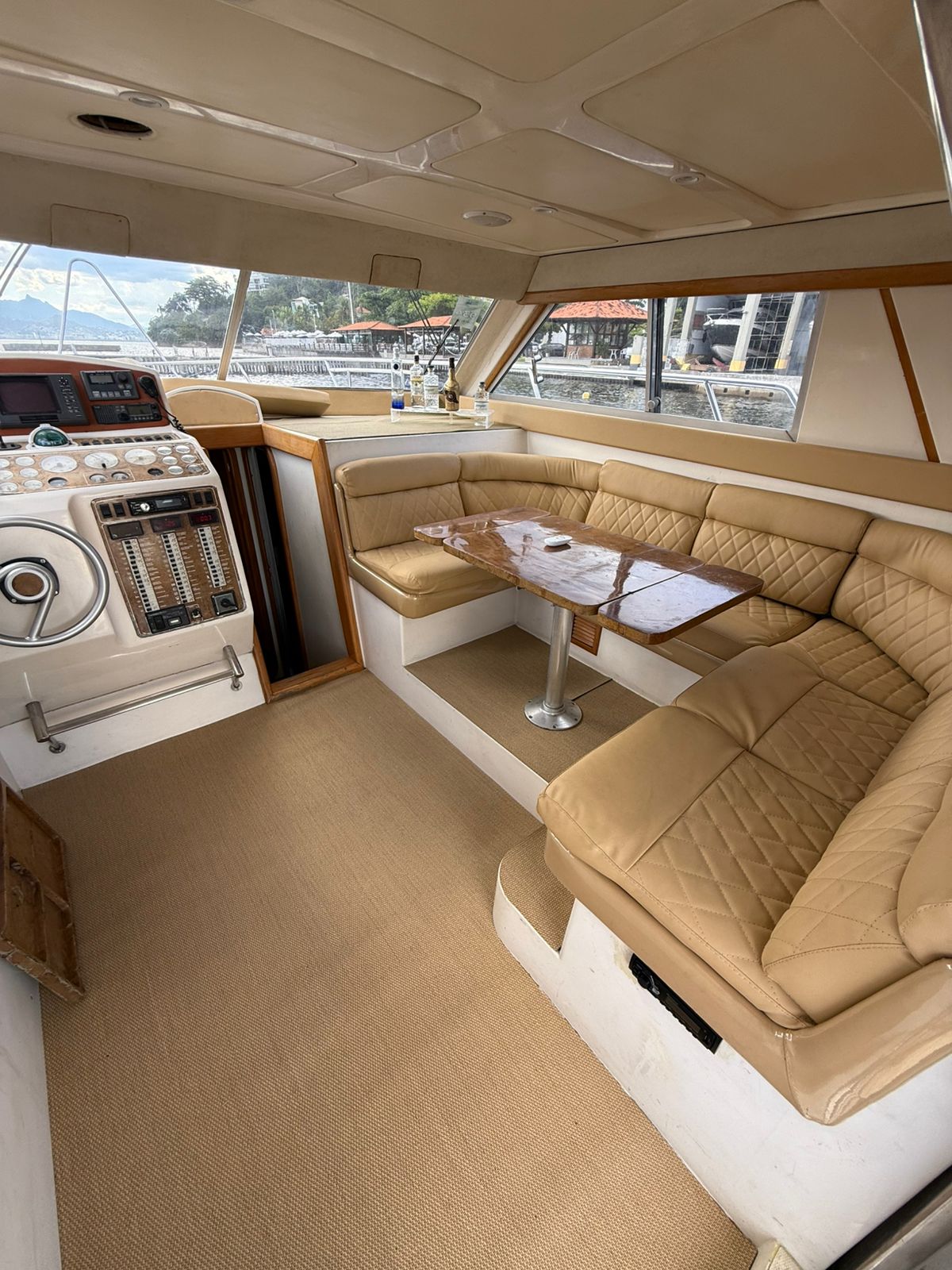 Lancha Afrodite XI-41 