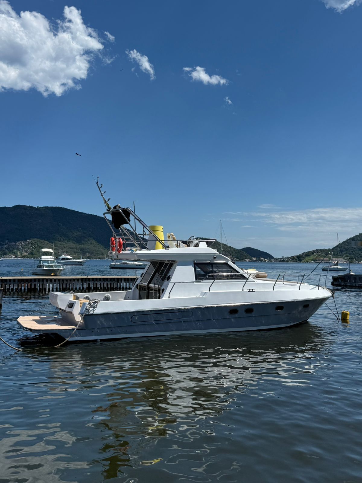 Lancha Afrodite XI-41 