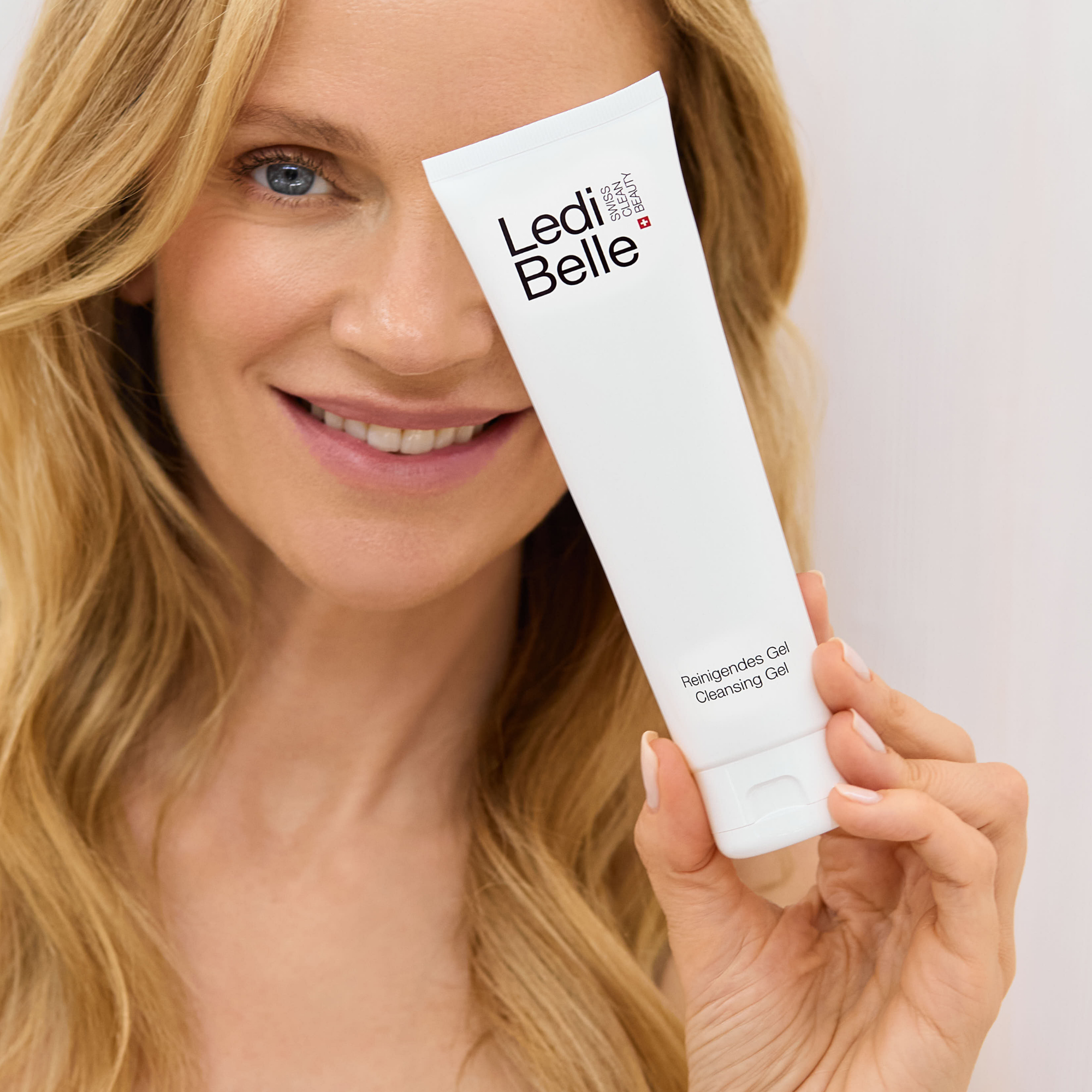 LediBelle gelinis veido prausiklis, 150 ml 