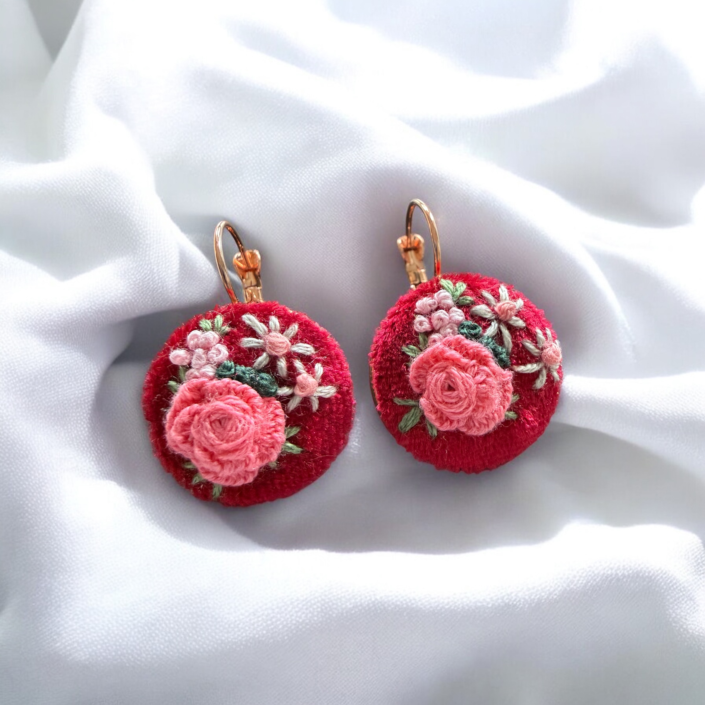 'Threaded Valentine'