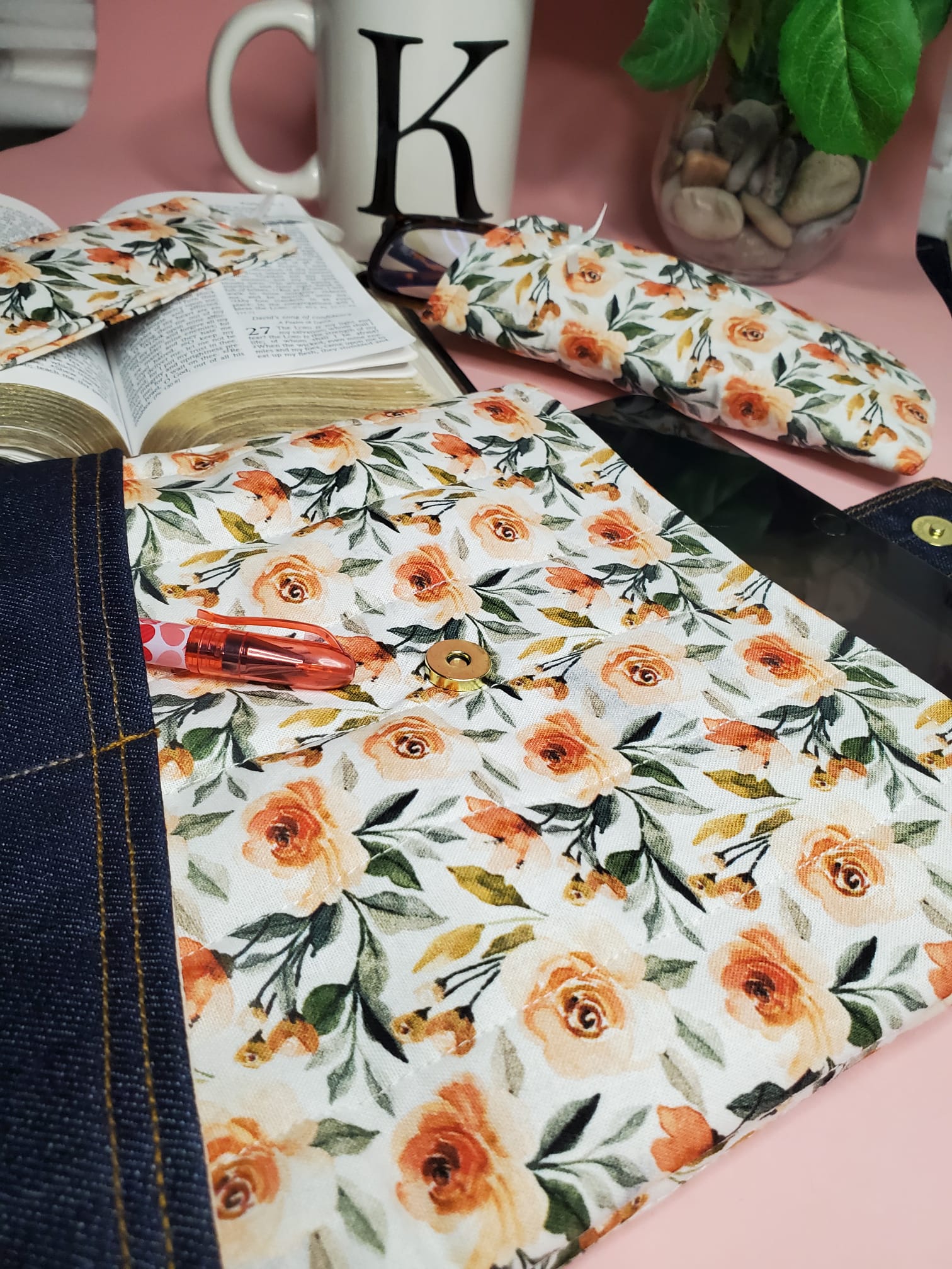 Sunday Morning iPad/ Journal Gift Set