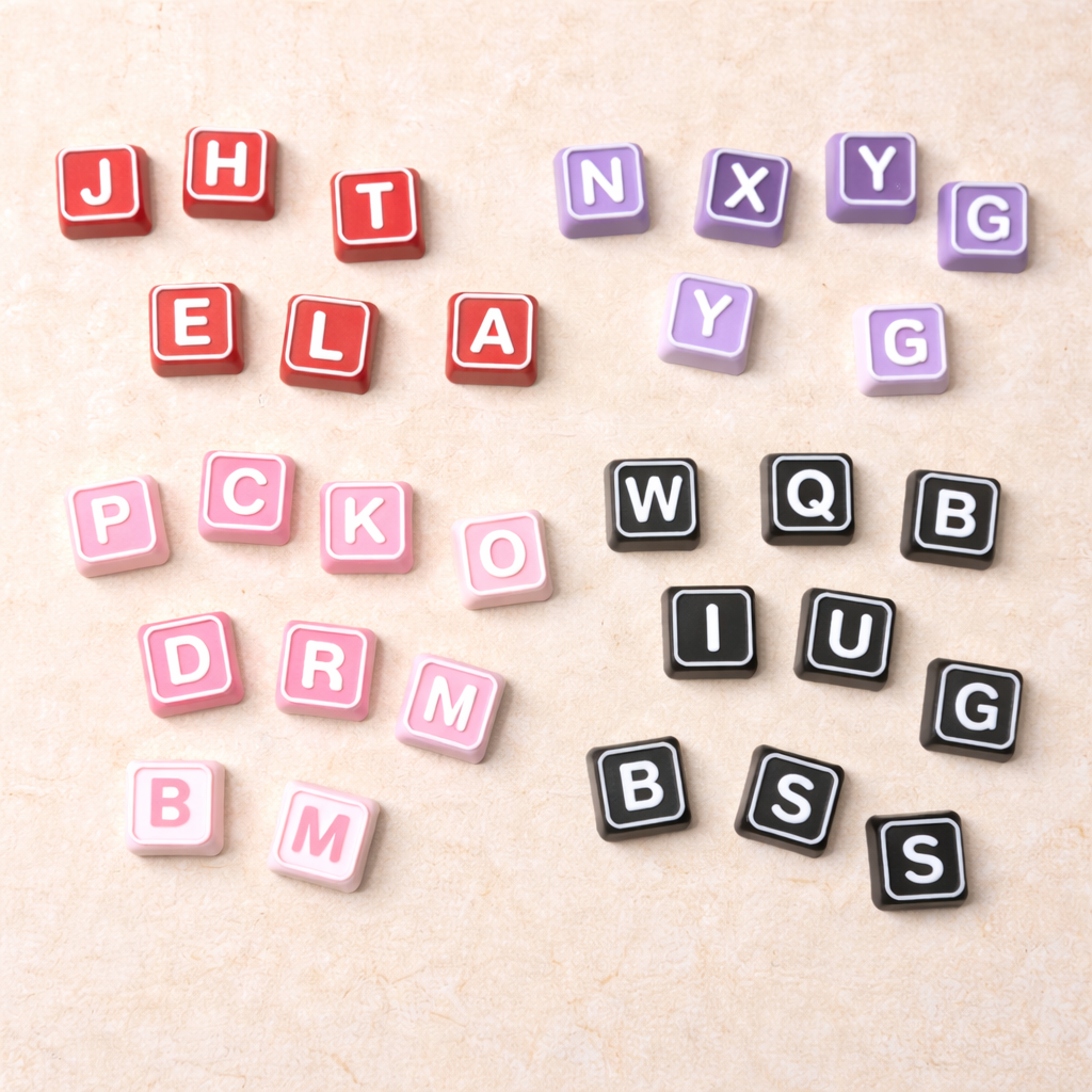 Business Package Keyboard Fidget Clicker Set – Single Slot Keyring Fidget with 26 Letters & 1 Icon