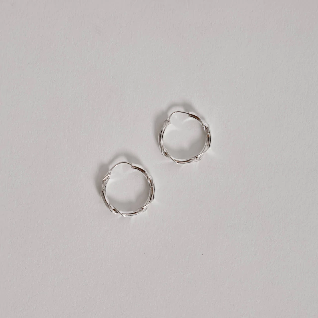 Argola redonda 18mm fio torcido