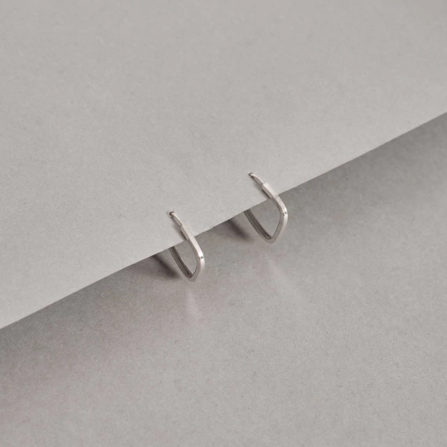 Argola losango fio quadrado