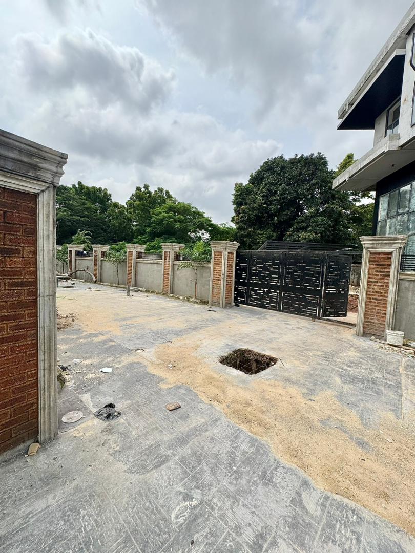  5bedroom fully detached villa at Glover road, ikoyi ($5m)