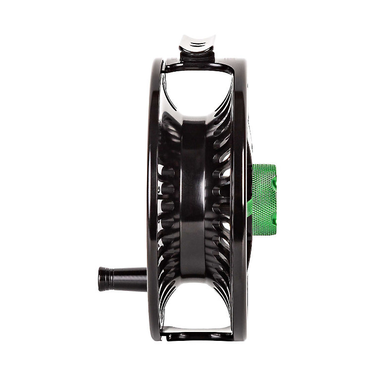 Traper Black Pike reel