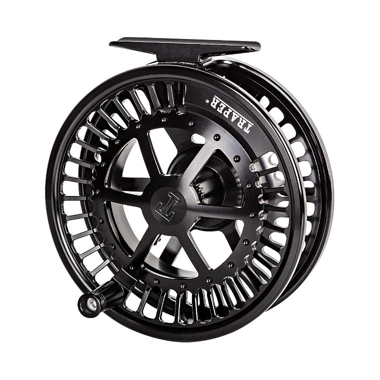 Traper Black Pike reel