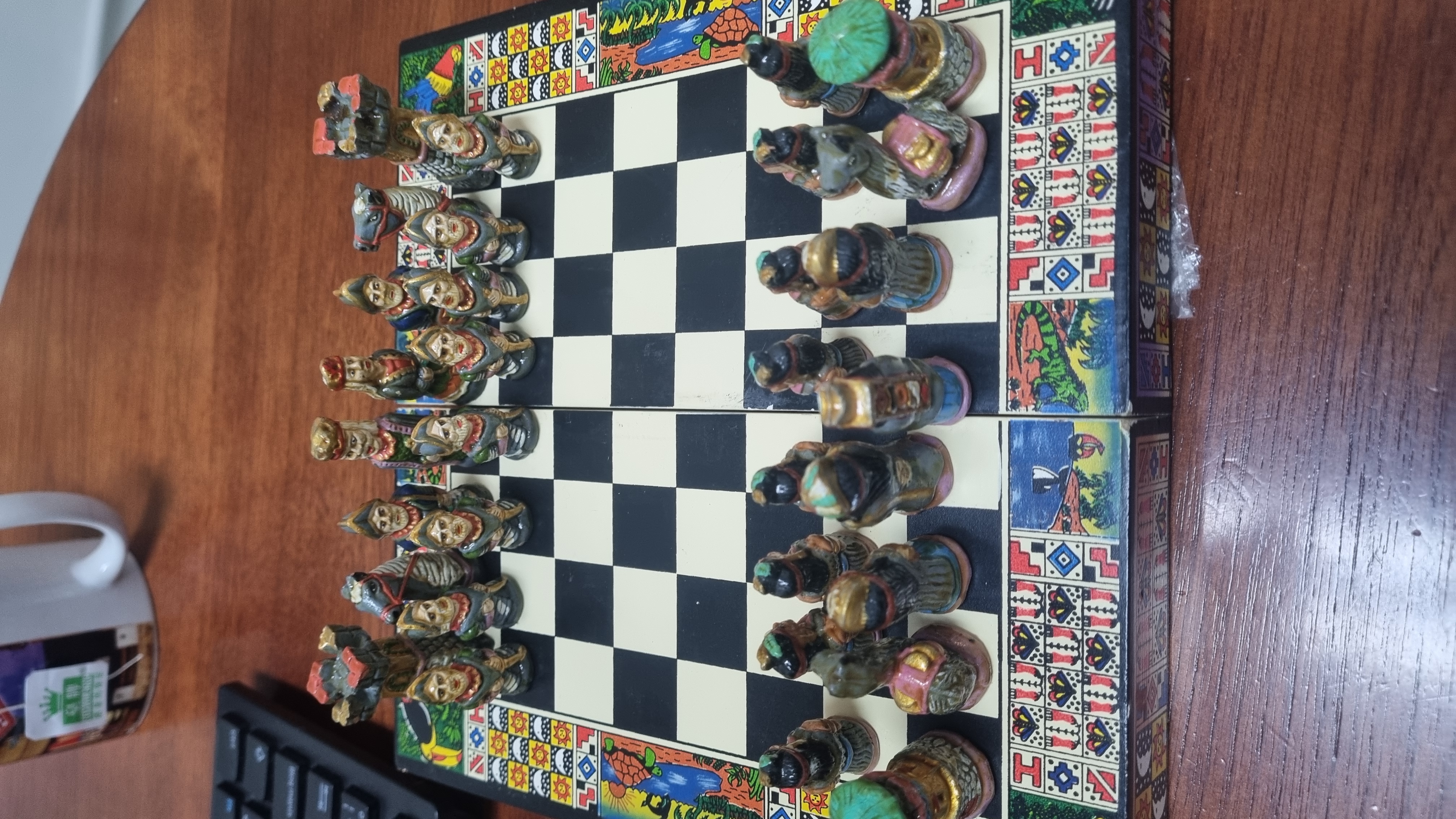 Ajedrez artesanal hondureño